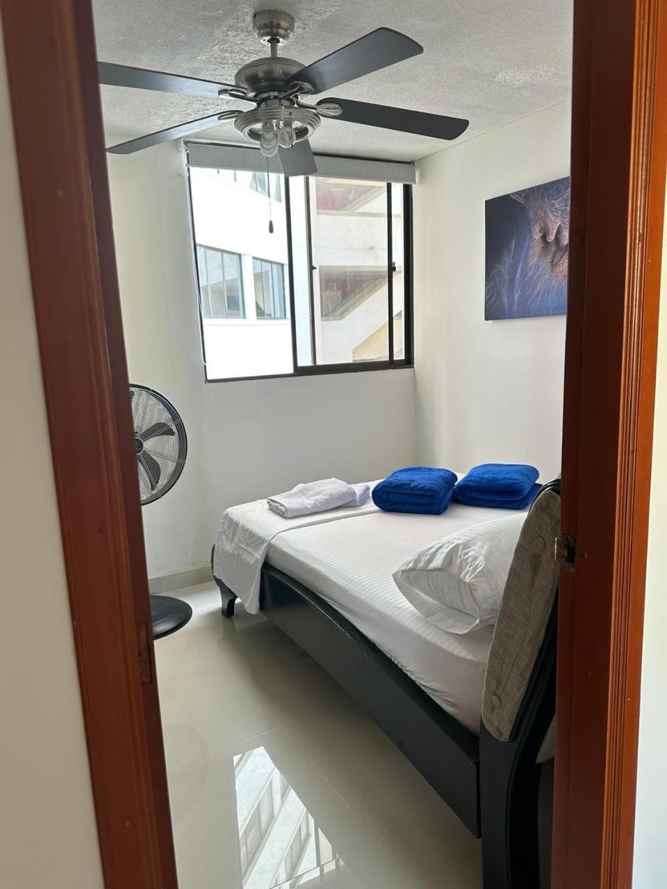 Apartamento frente al MAR Rodadero - Gaira TACOA 6 a 8 personas