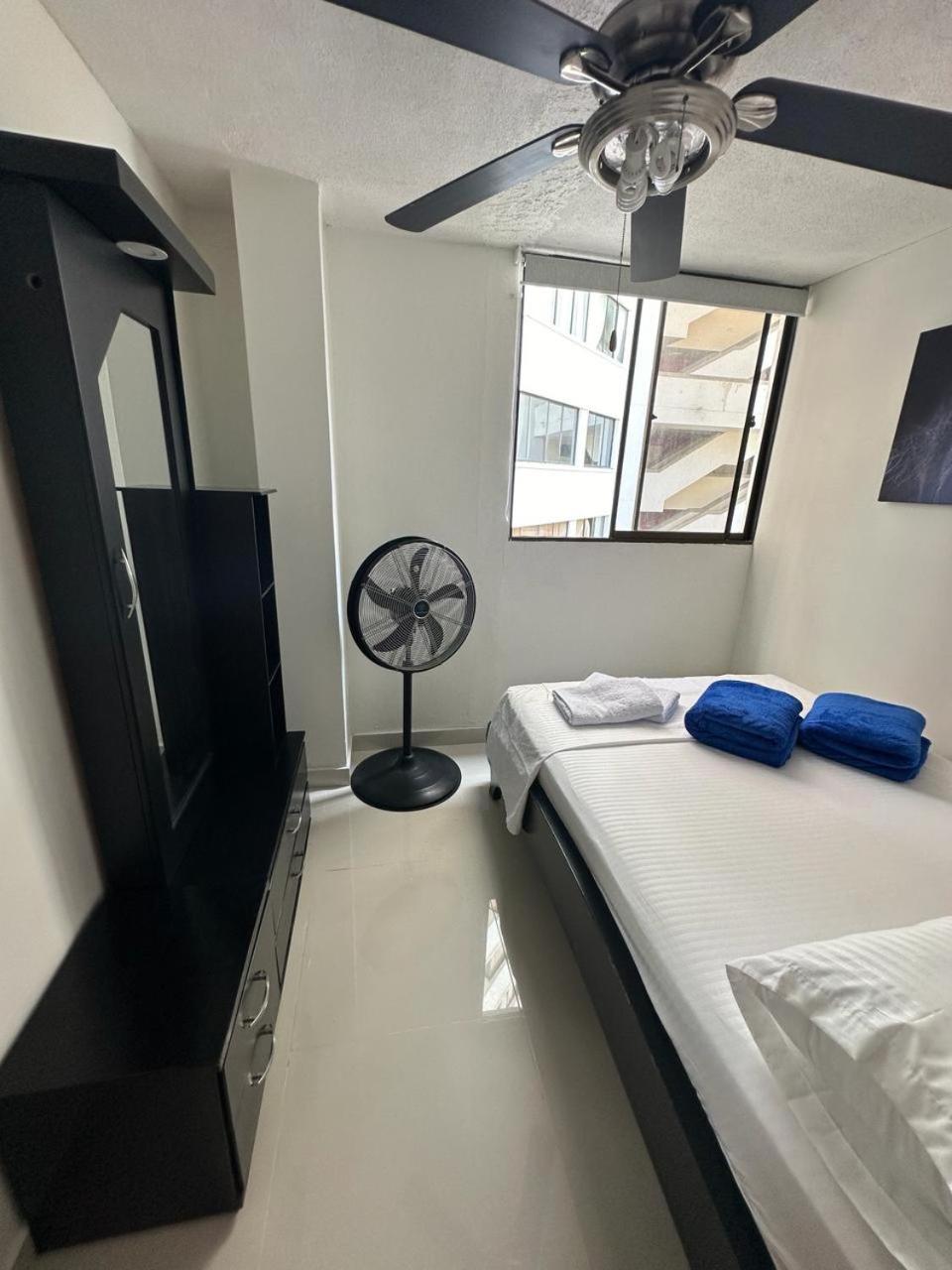 Apartamento frente al MAR Rodadero - Gaira TACOA 6 a 8 personas
