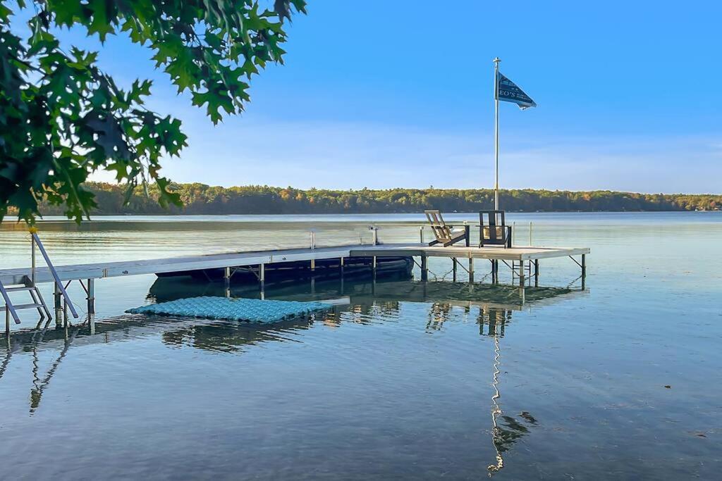 Leo's Bear Lake Hideaway view 2