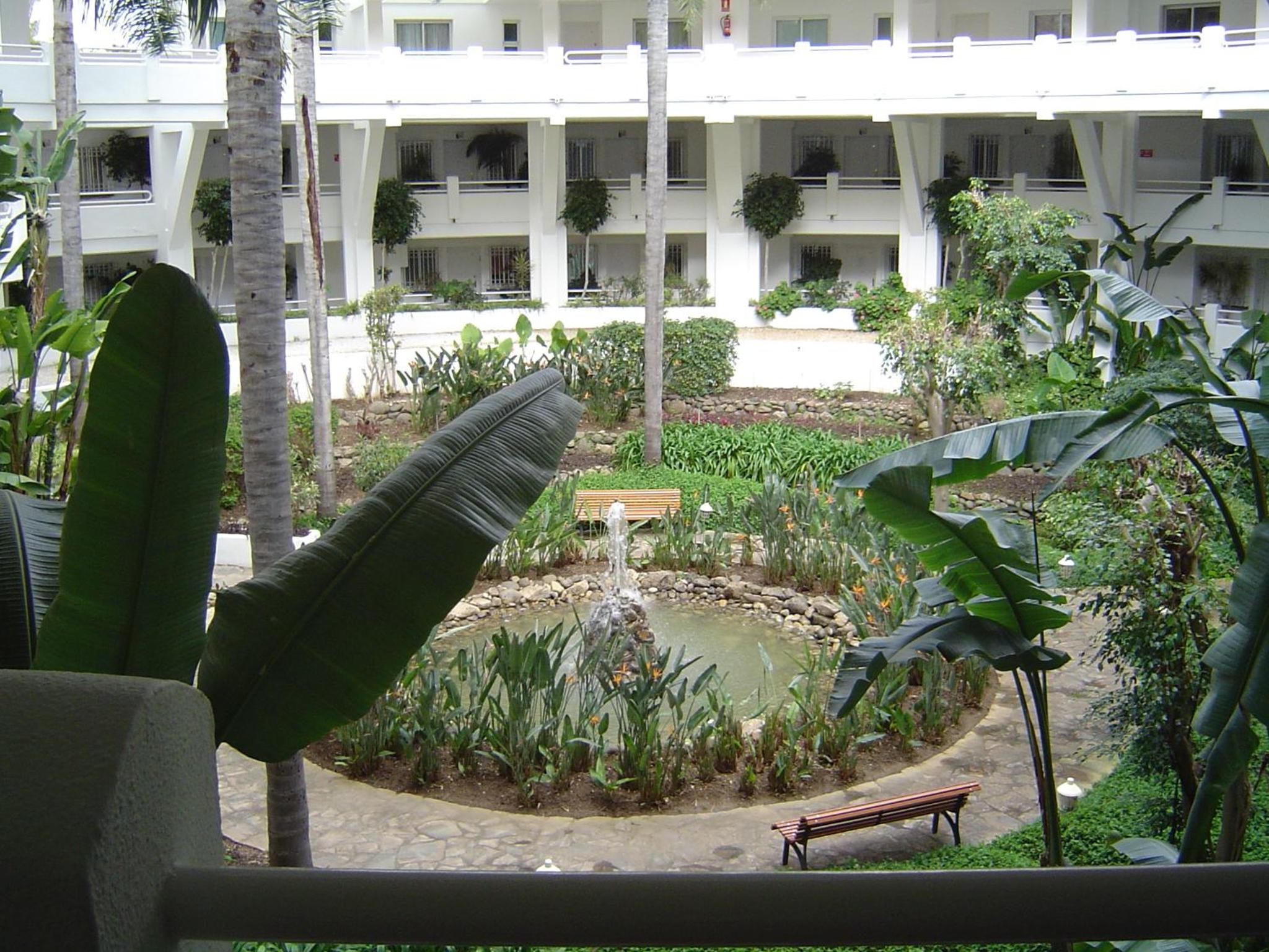 Miraflores Resort
