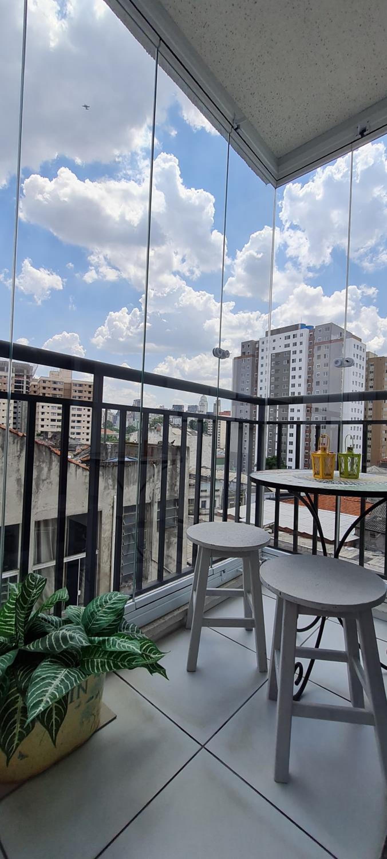 Aconchegante Studio Bras
