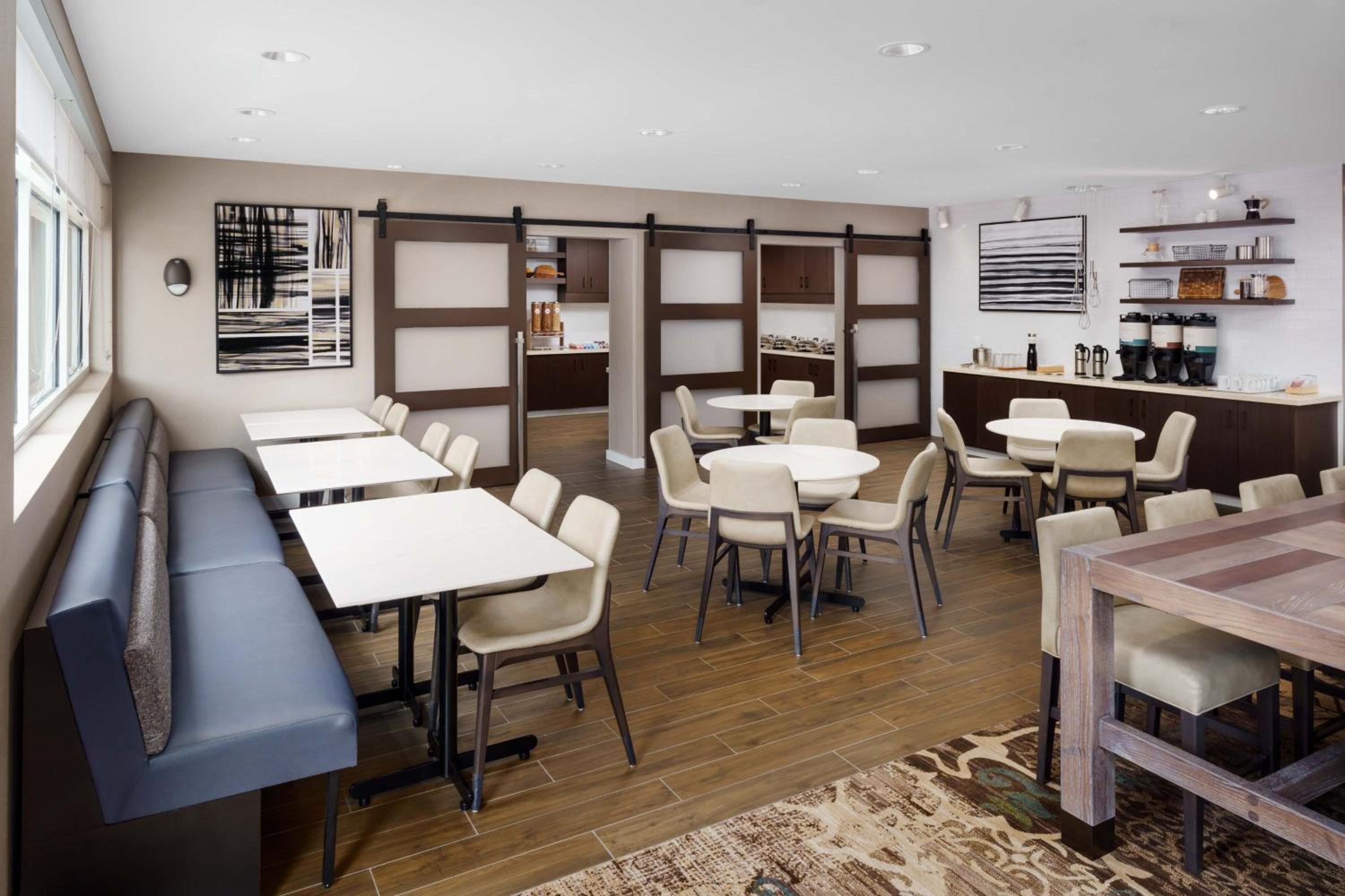 Residence Inn by Marriott New Haven Hamden - Property Image 2