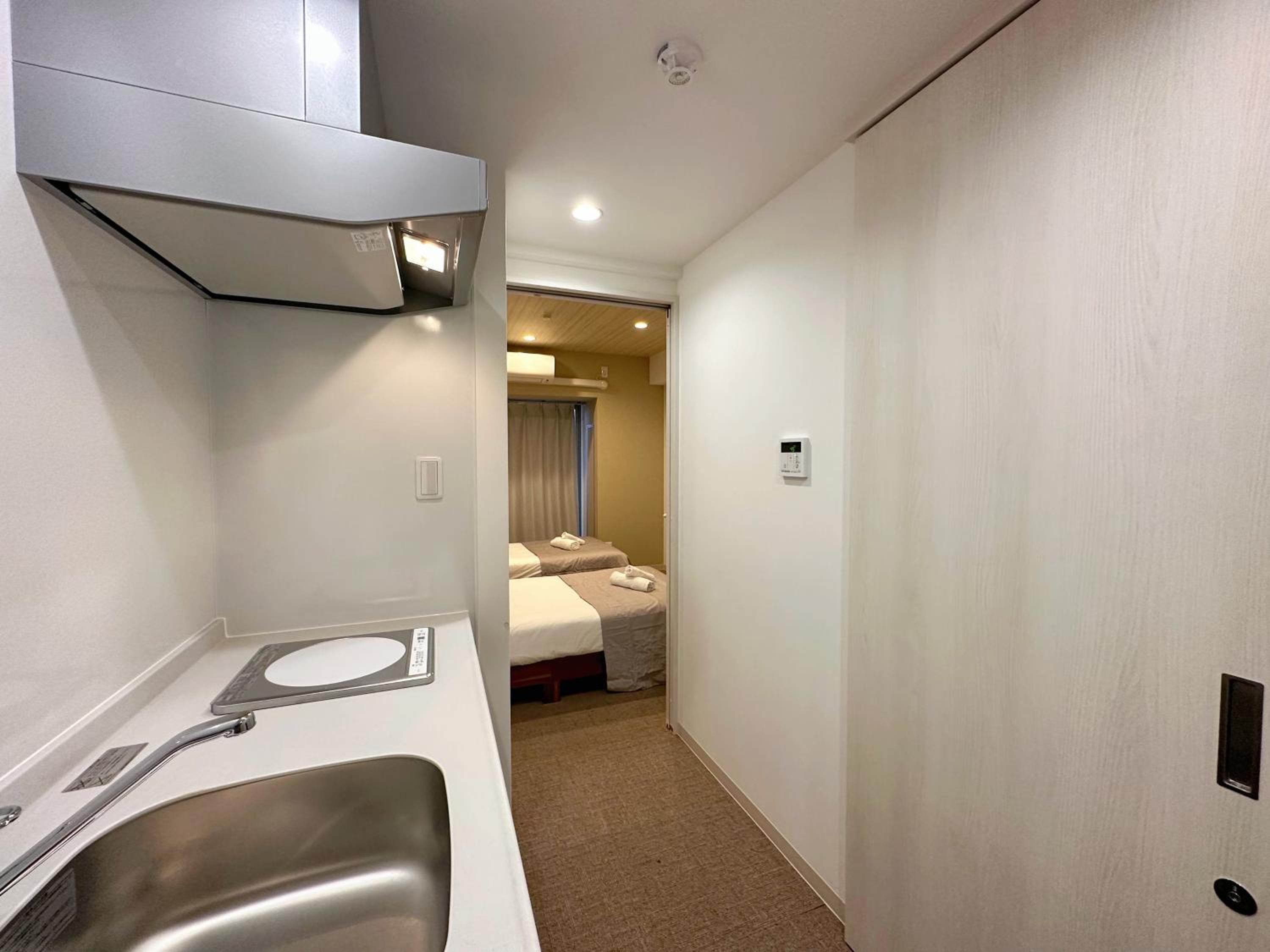 Hoshino Stay 1 花园町站步行3分钟 地铁5分钟到难波 8分钟到心斋桥 15分钟到梅田