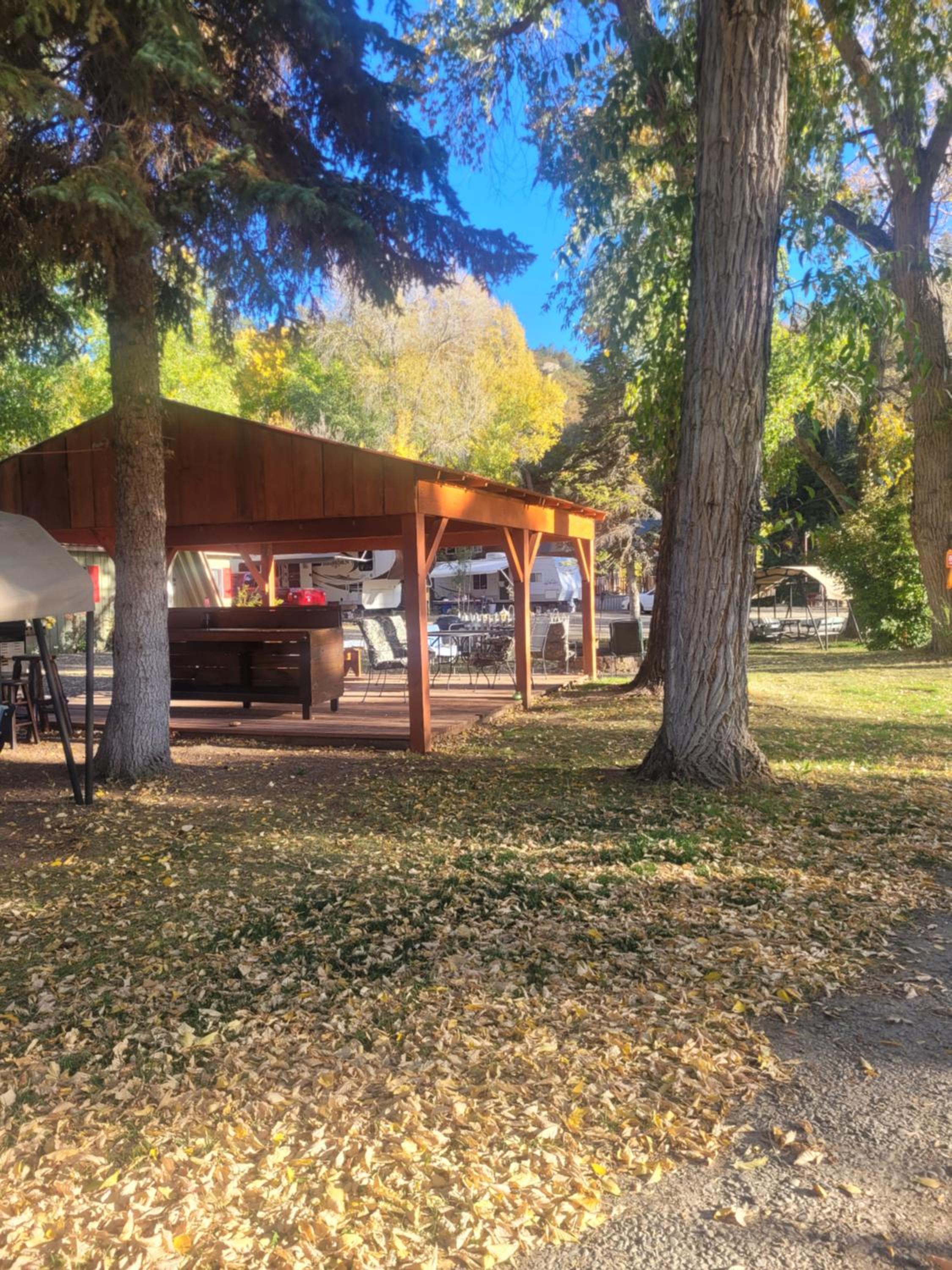 Outpost Motel on the River