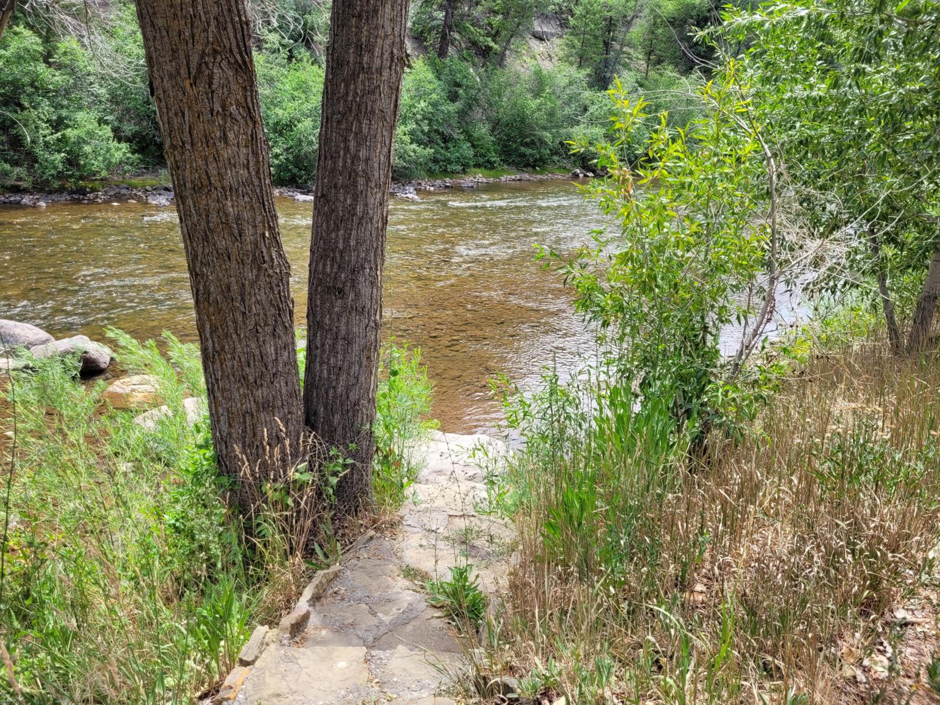 Outpost Motel on the River