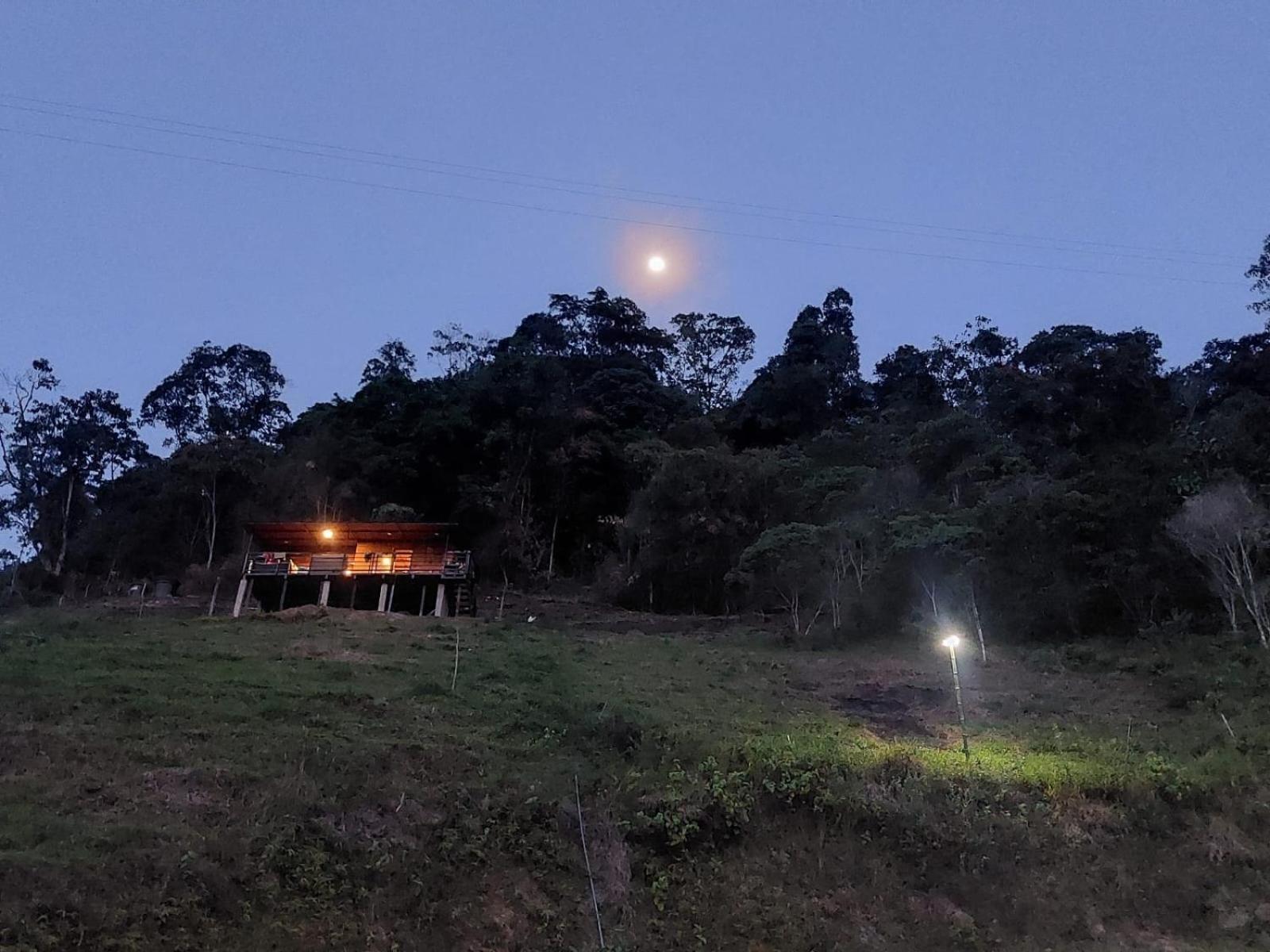 Mágica cabaña en la montaña