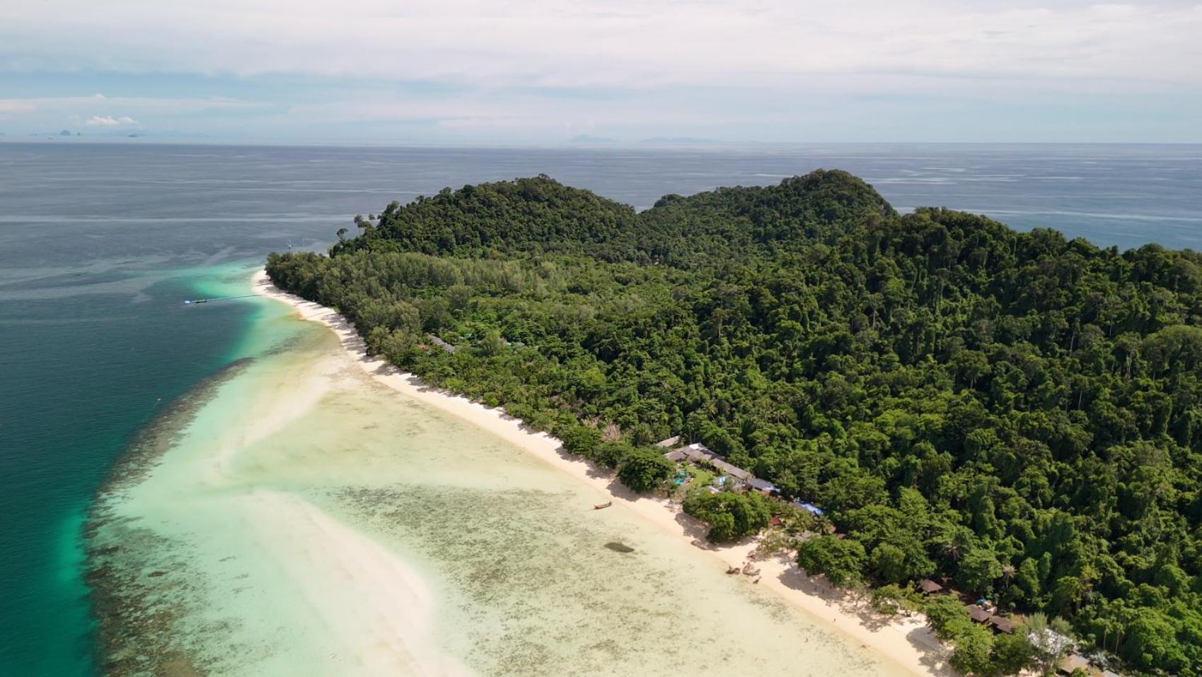Sevenseas Resort Koh Kradan view 3