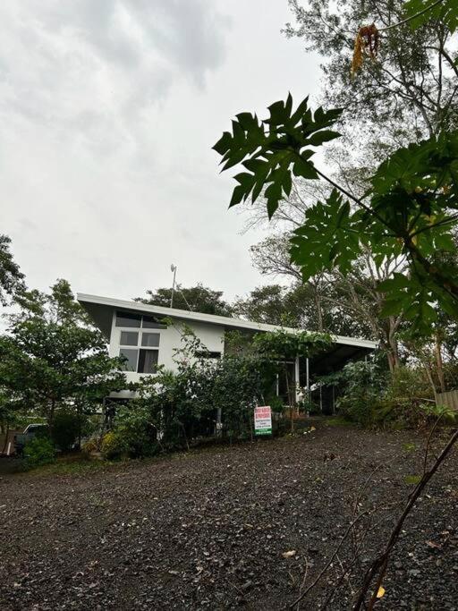 Jaco, Peace Home around nature