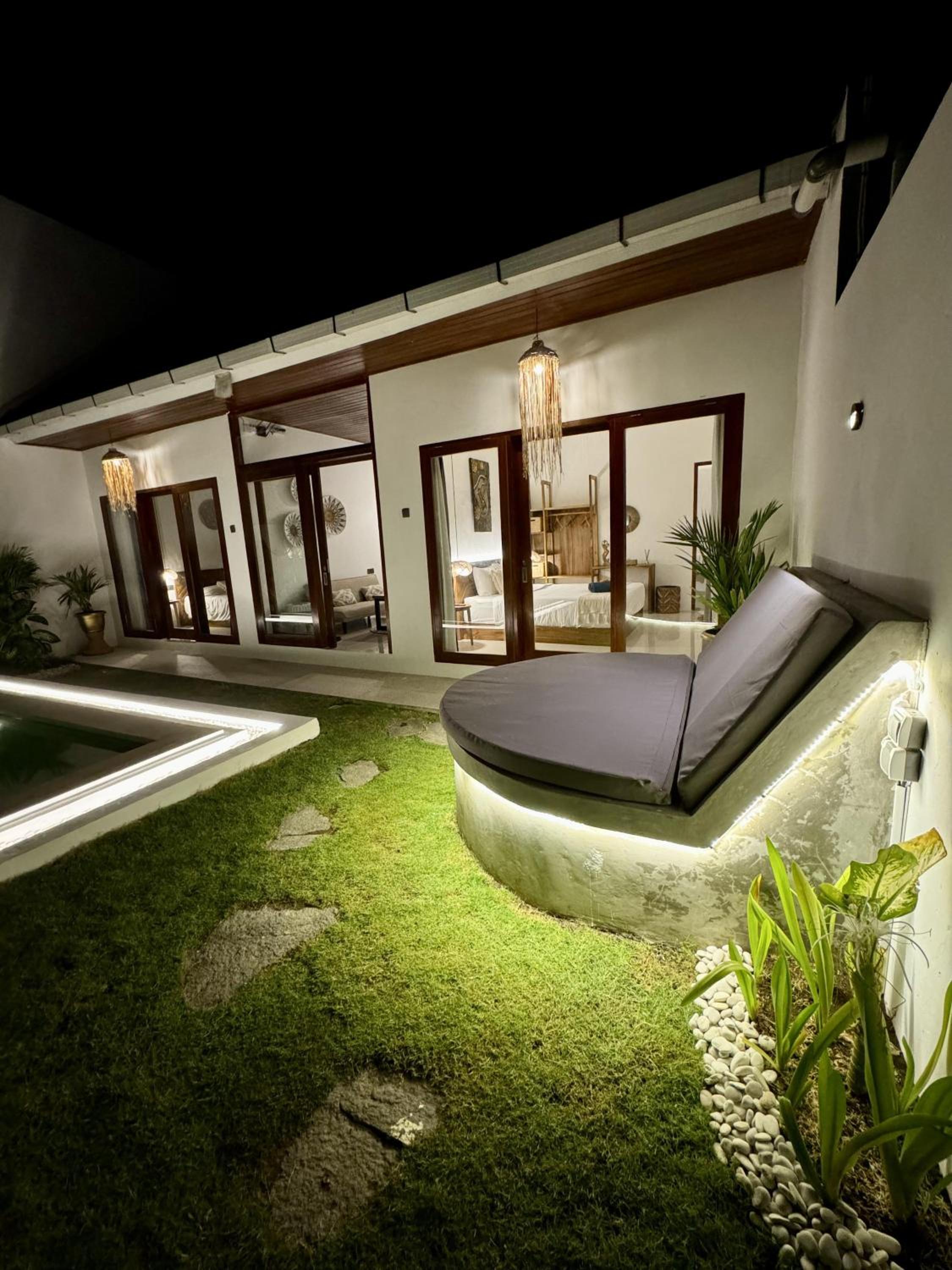 Villa Licia - Seseh area