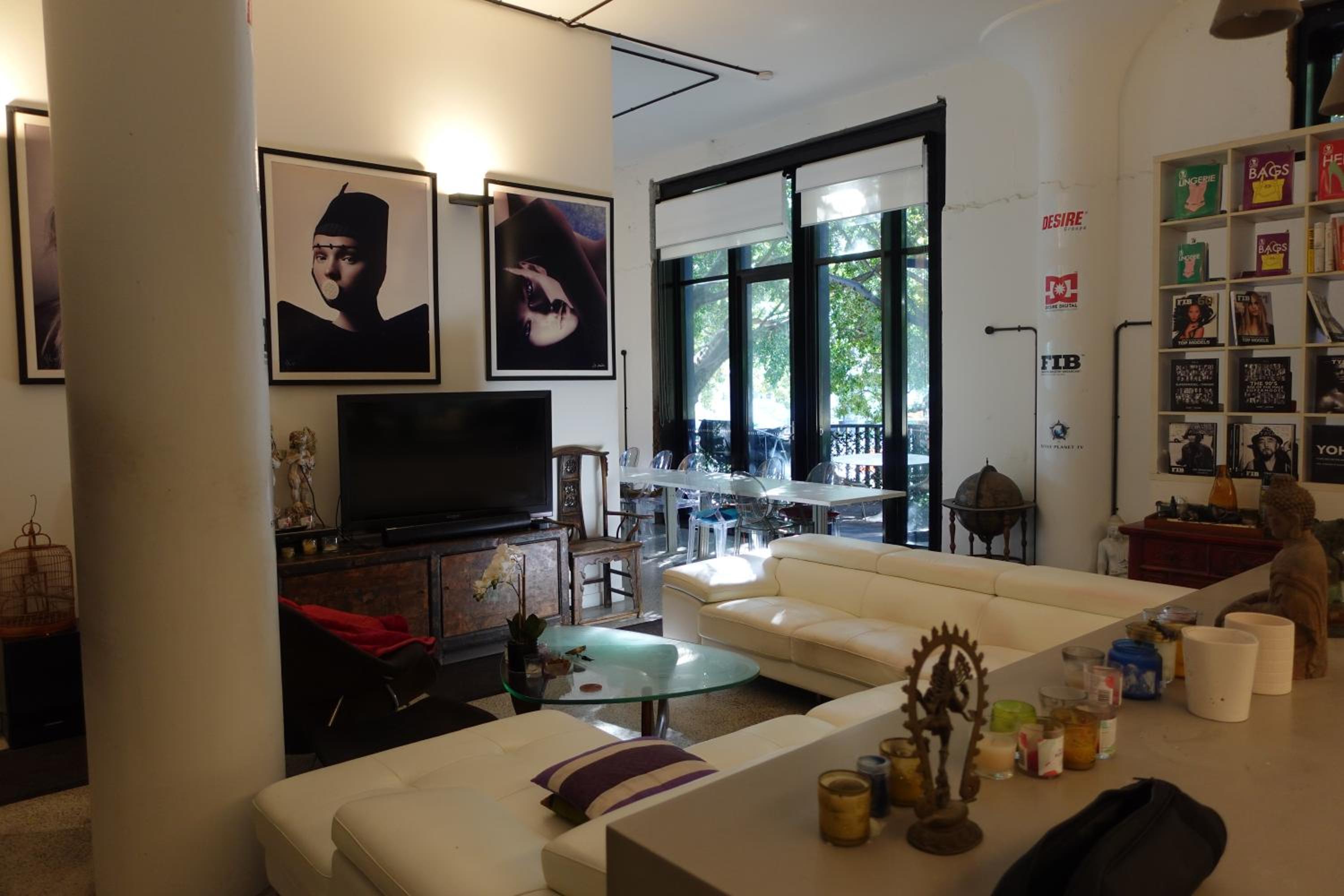lounge