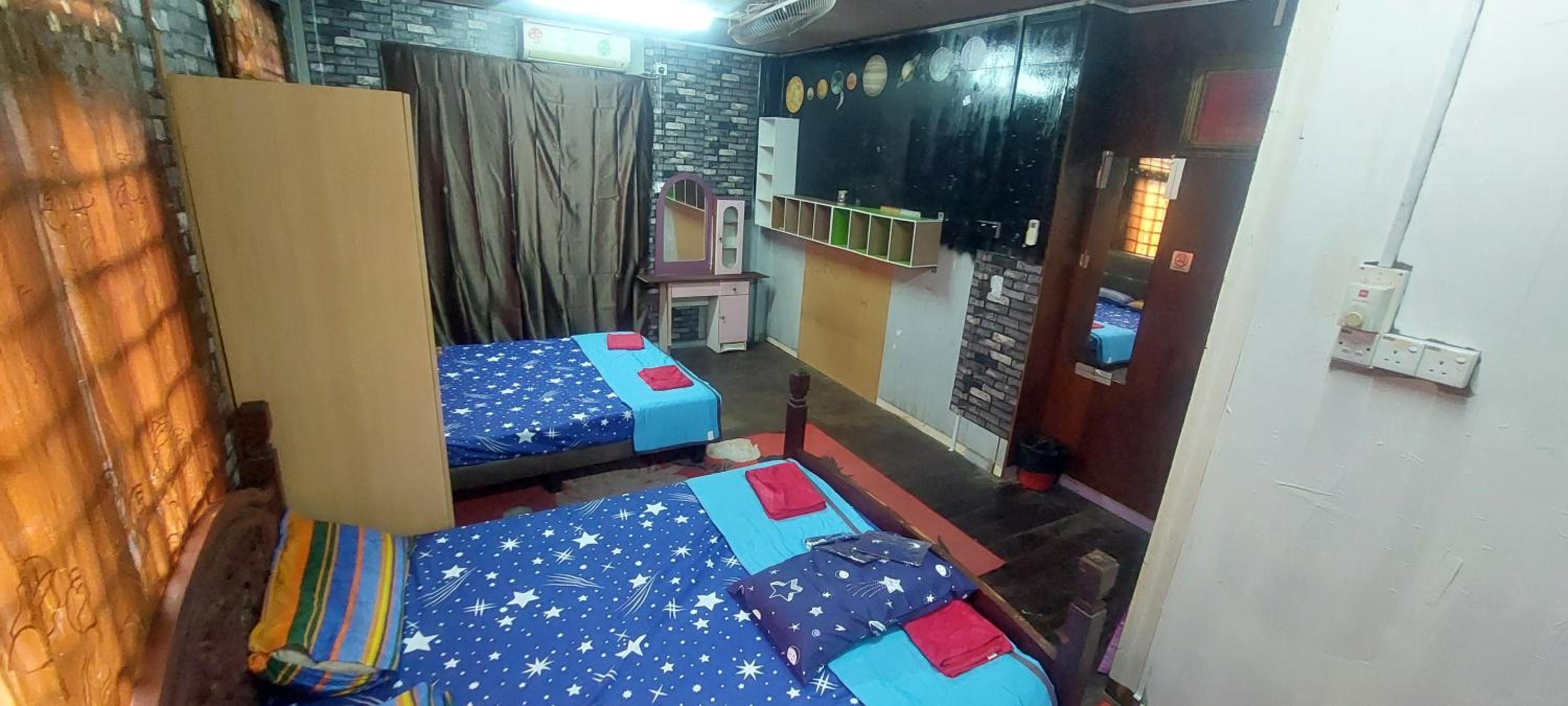 J.Farid home photo 1
