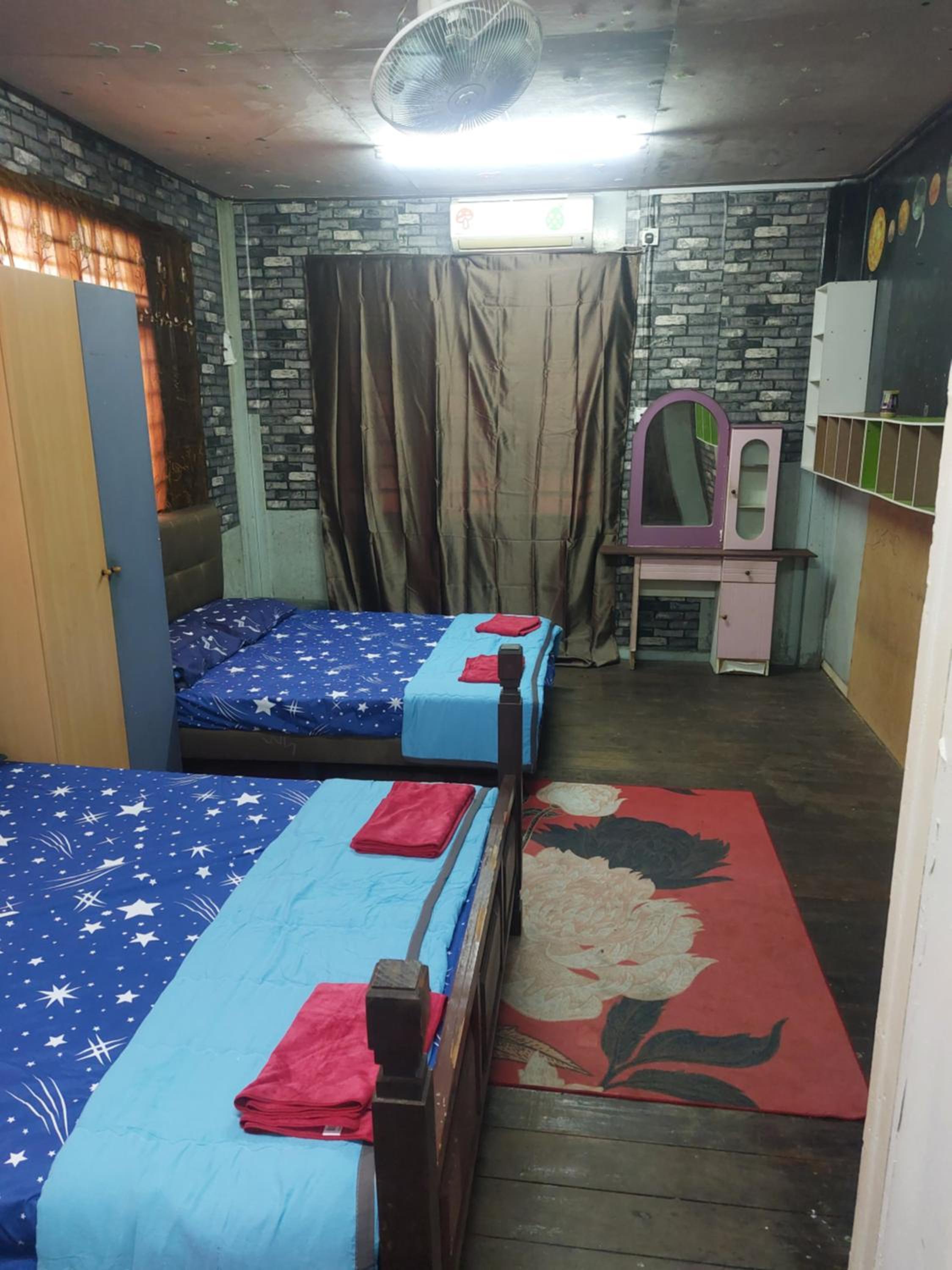 J.Farid home photo 4