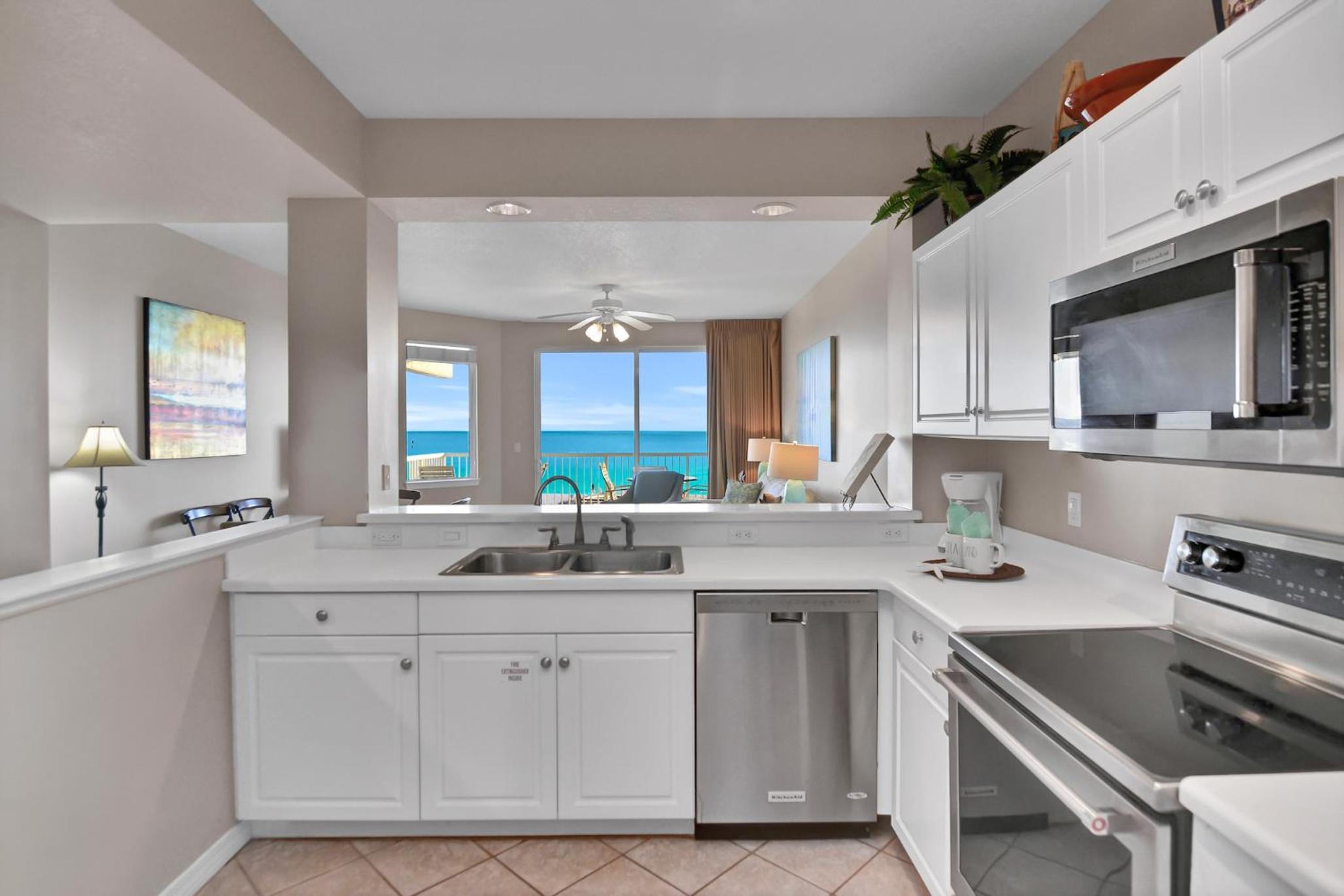 Destin West Gulfside 301 - True Beachfront Luxury - Beautiful Views! view 4