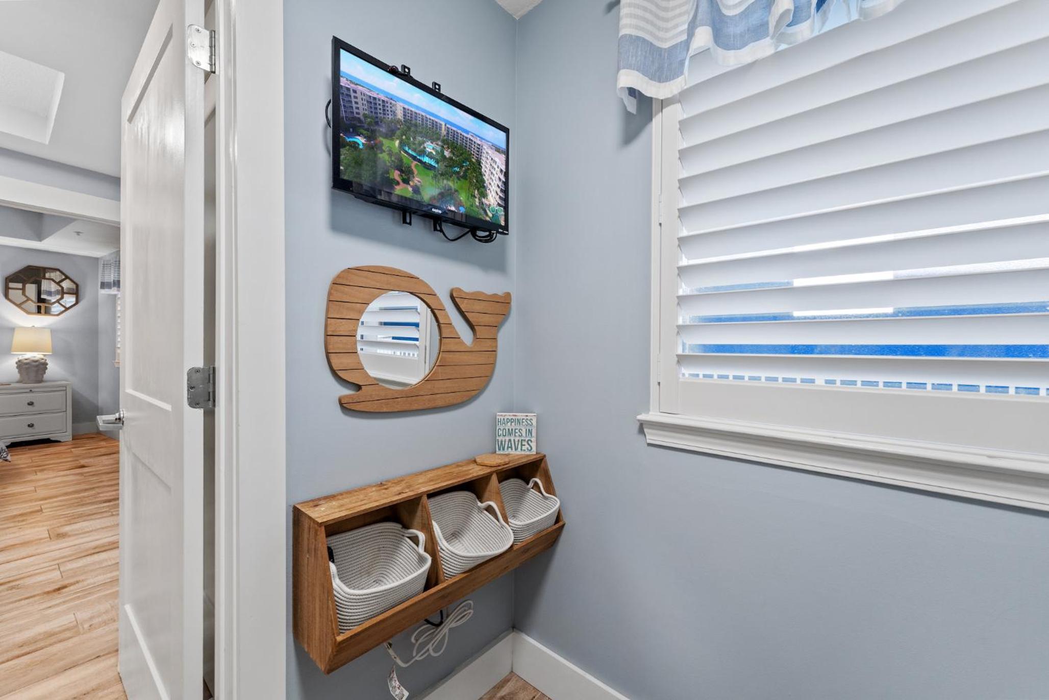 Destin West Gulfside 510 - Amazing Beach Views - Beach Service view 4