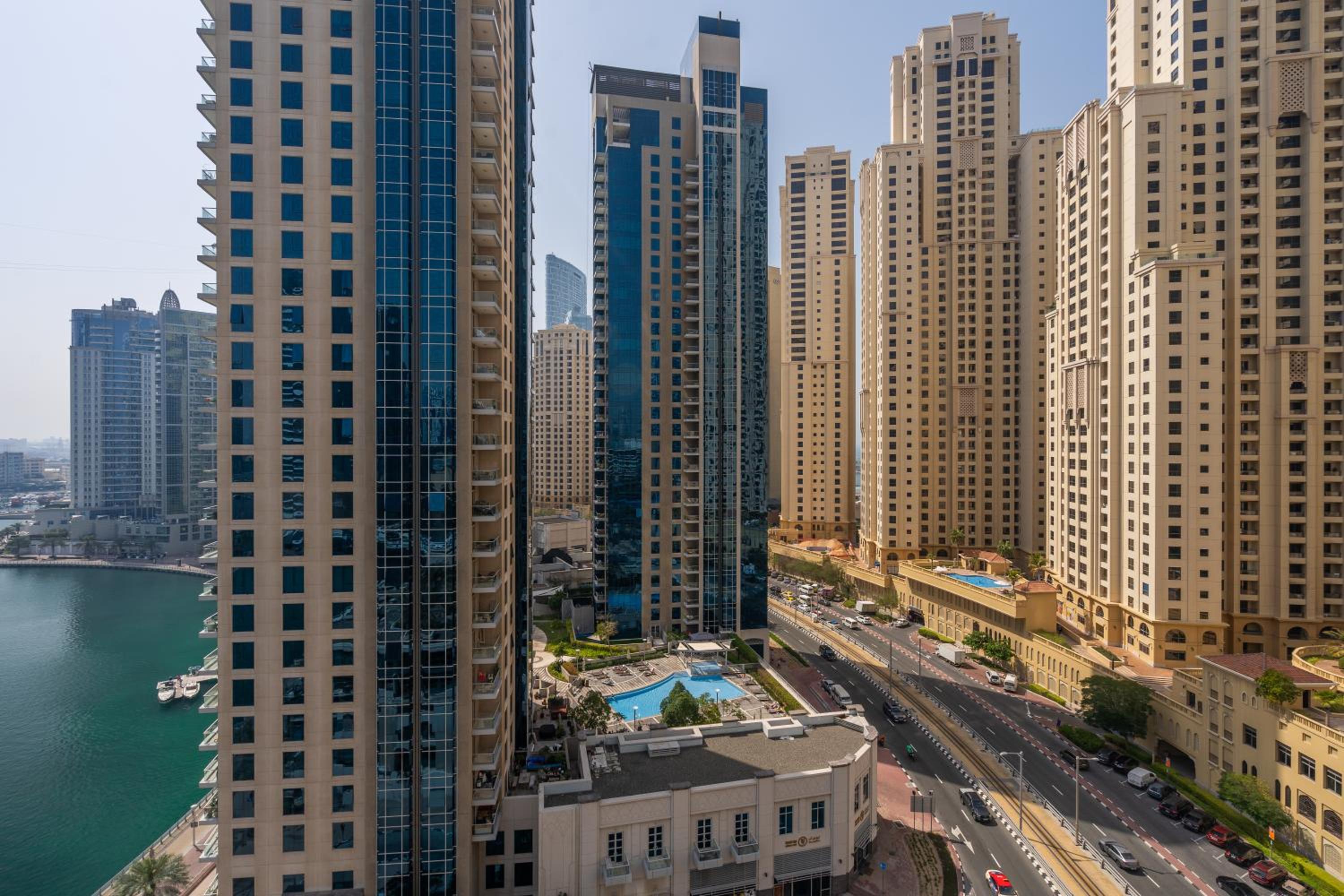 Exceptional Marina View & Location- Large & Bright 1BDR Apartment- 3mn to JBR, Tram & Beach- up to 5