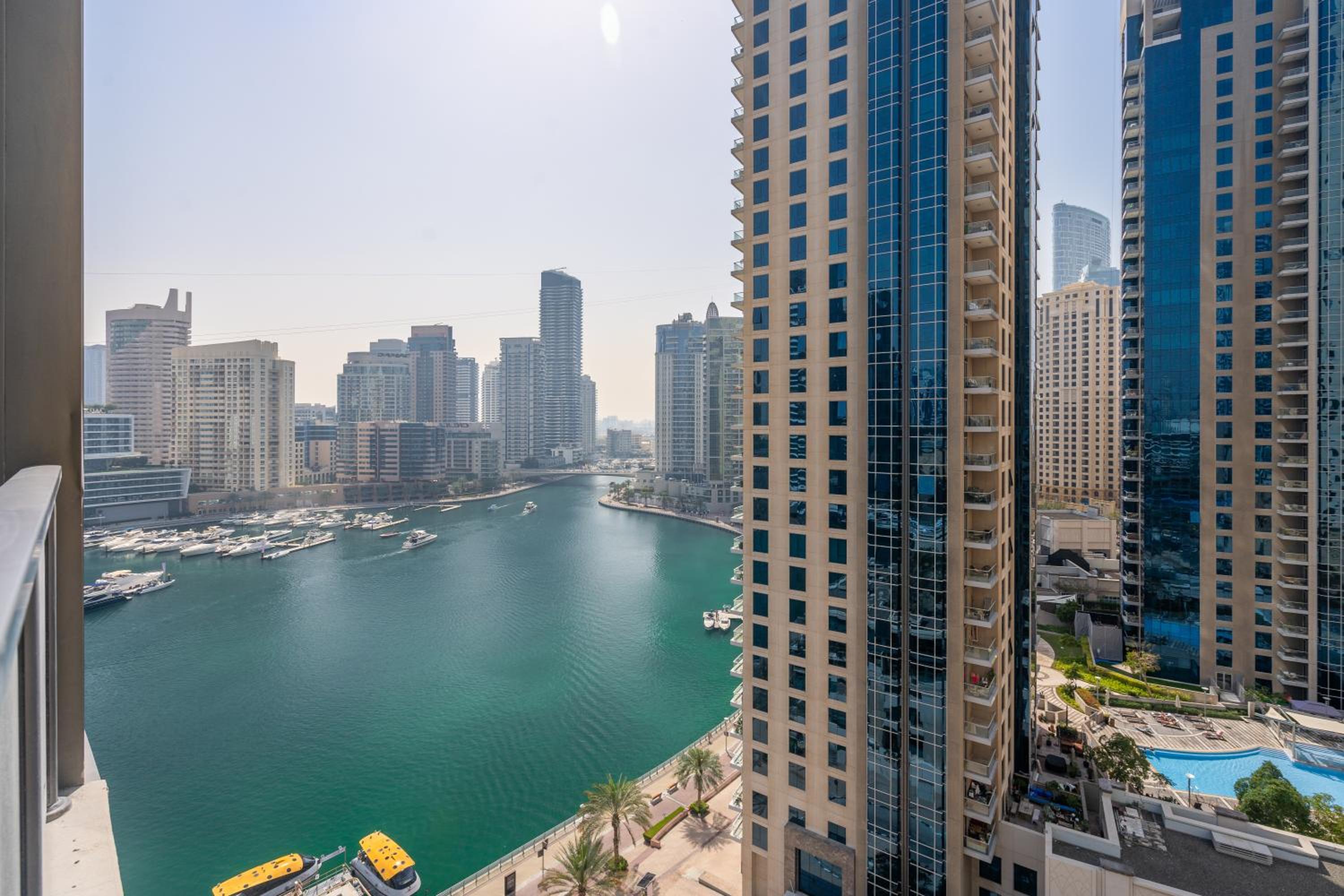 Exceptional Marina View & Location- Large & Bright 1BDR Apartment- 3mn to JBR, Tram & Beach- up to 5