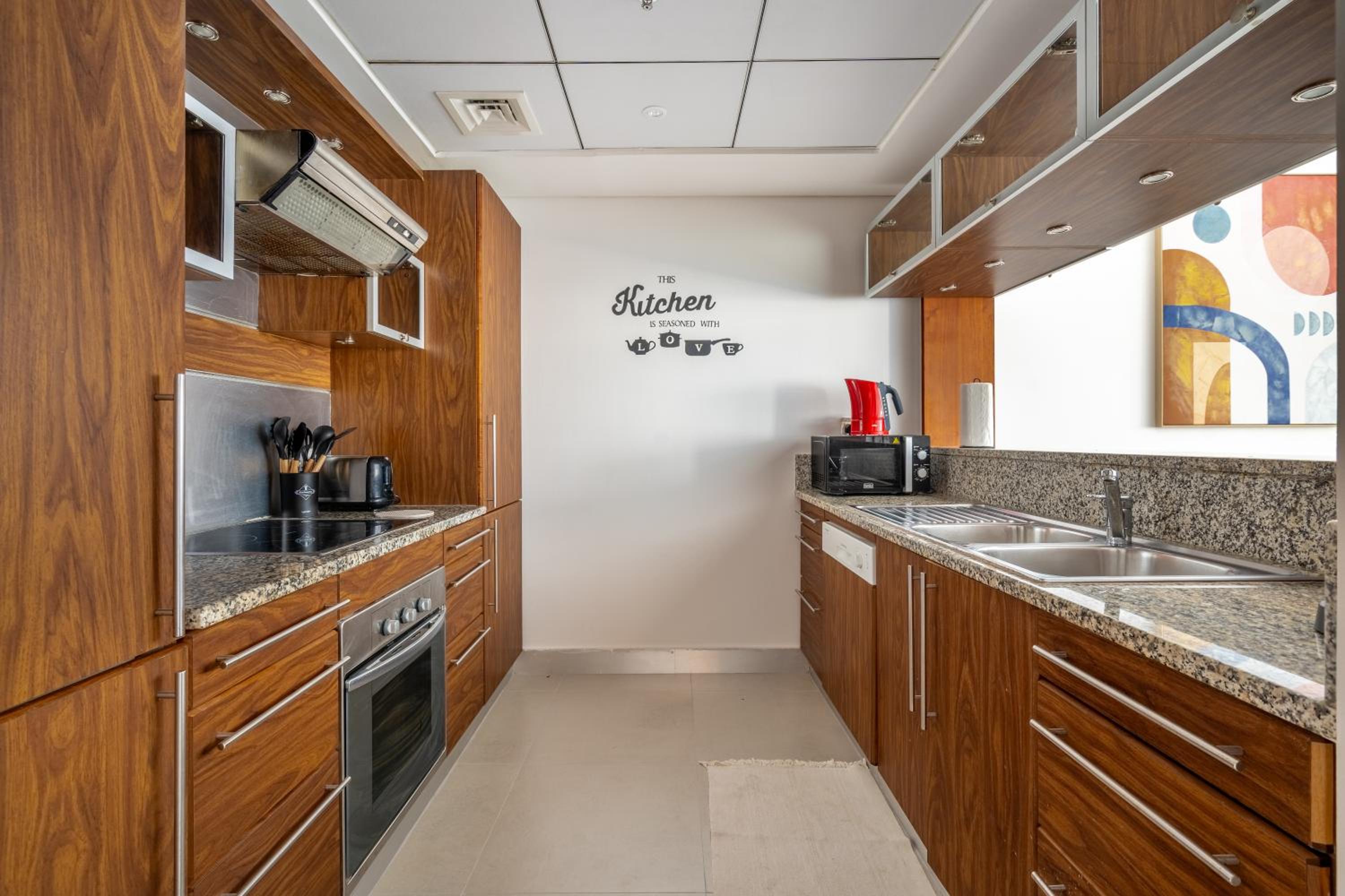Exceptional Marina View & Location- Large & Bright 1BDR Apartment- 3mn to JBR, Tram & Beach- up to 5