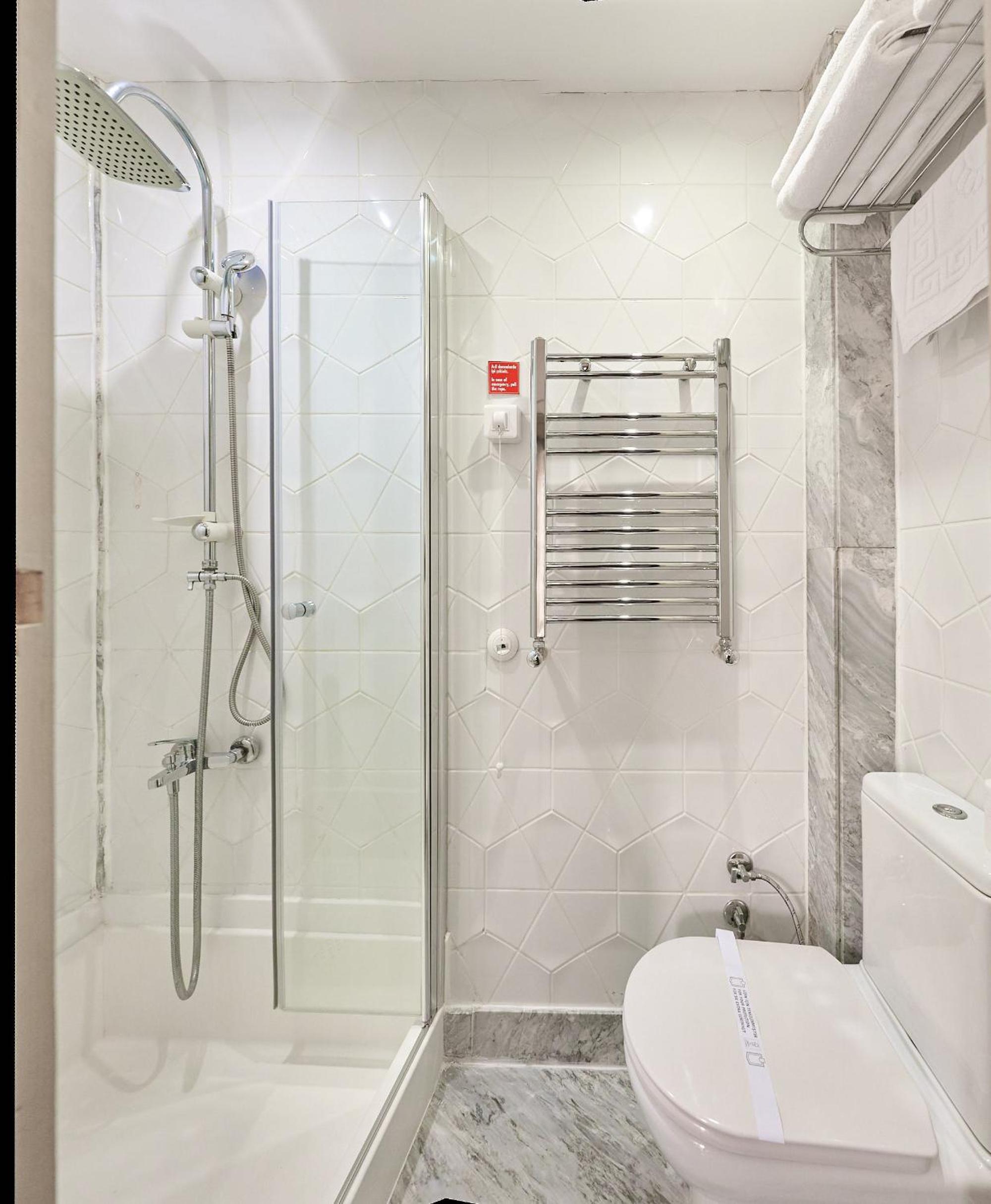 Faik Pasha Otelleri Özel Kategori Beyoğlu İstanbul - Image 115