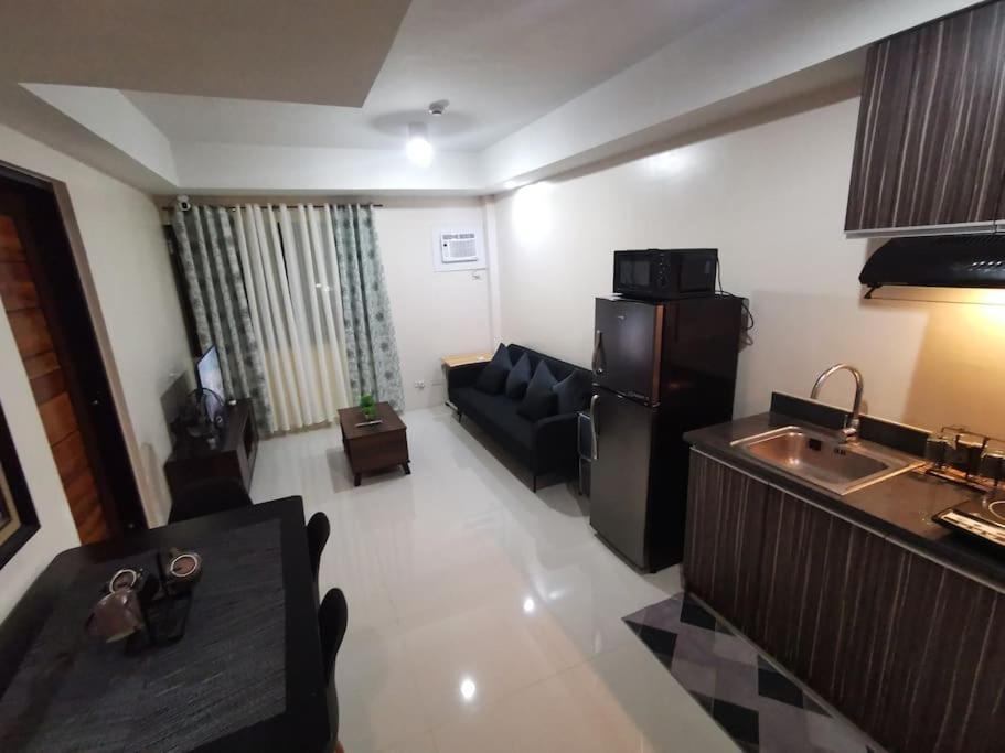 The Persimmon Studios, Cebu City
