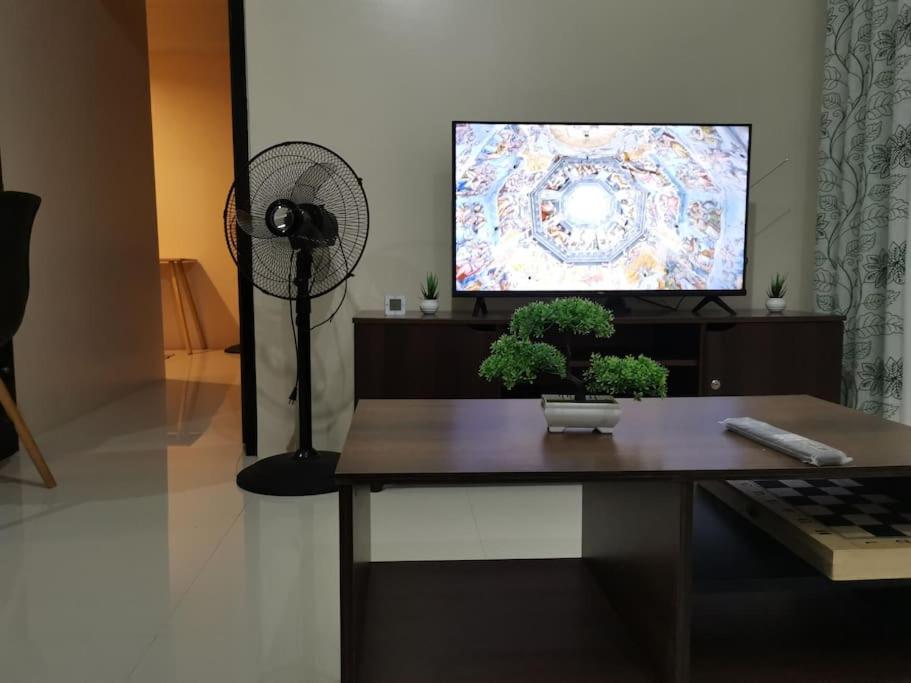 The Persimmon Studios, Cebu City