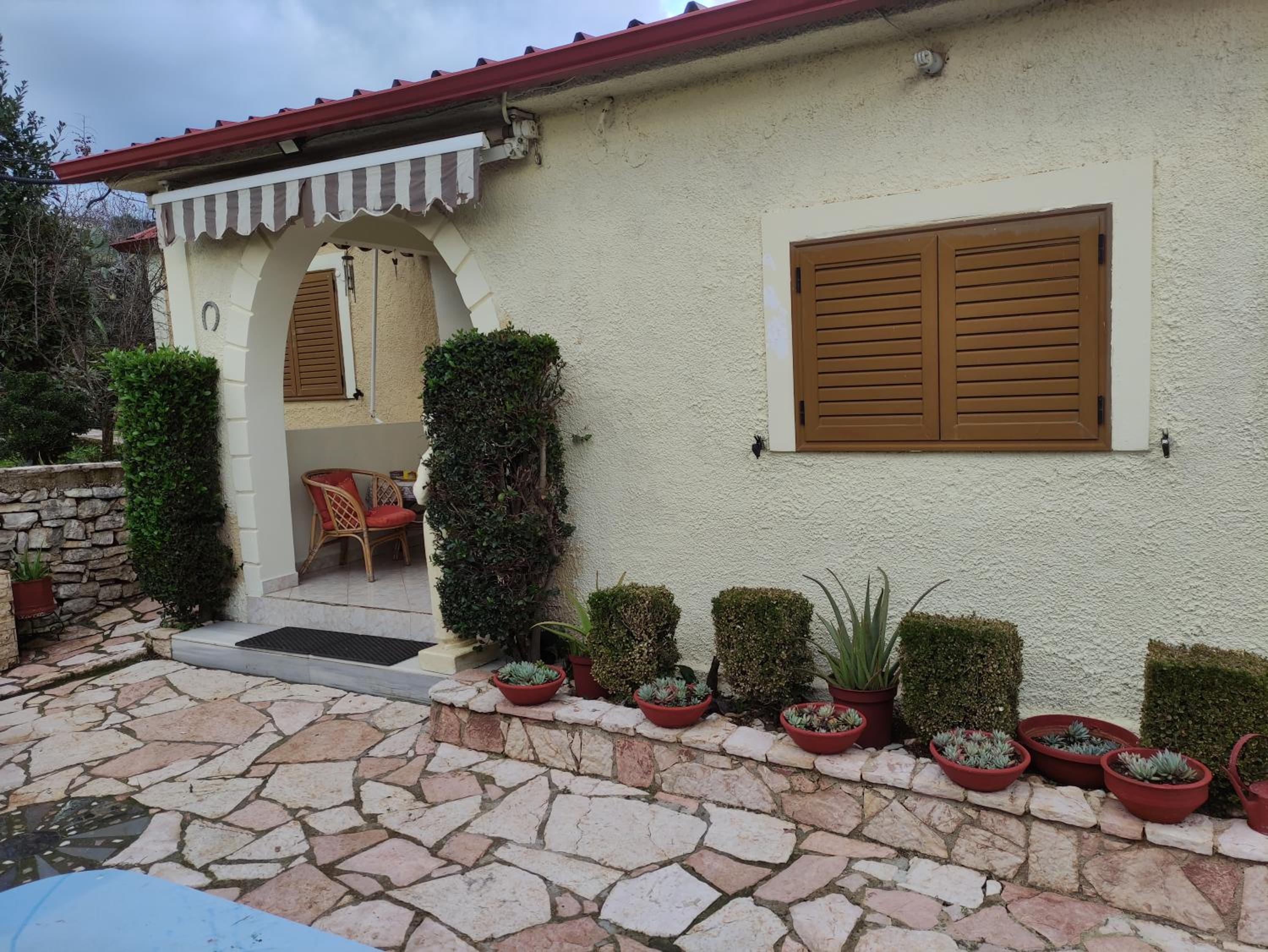 Villa Mitsi Sarande
