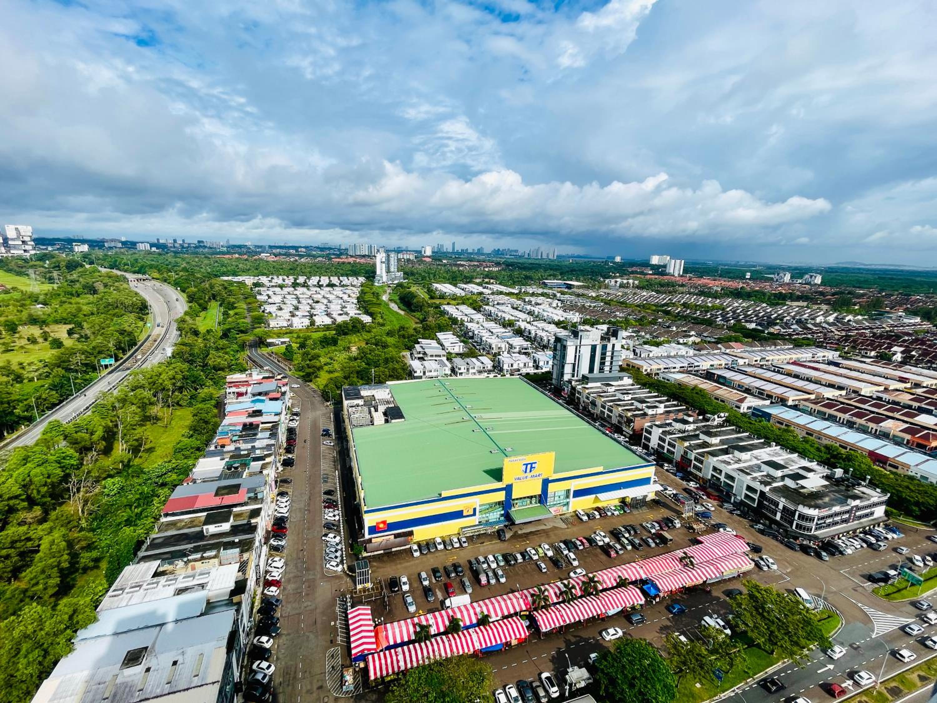 HCK24 2br Aeon Bukit Indah Legoland Johor Bahru