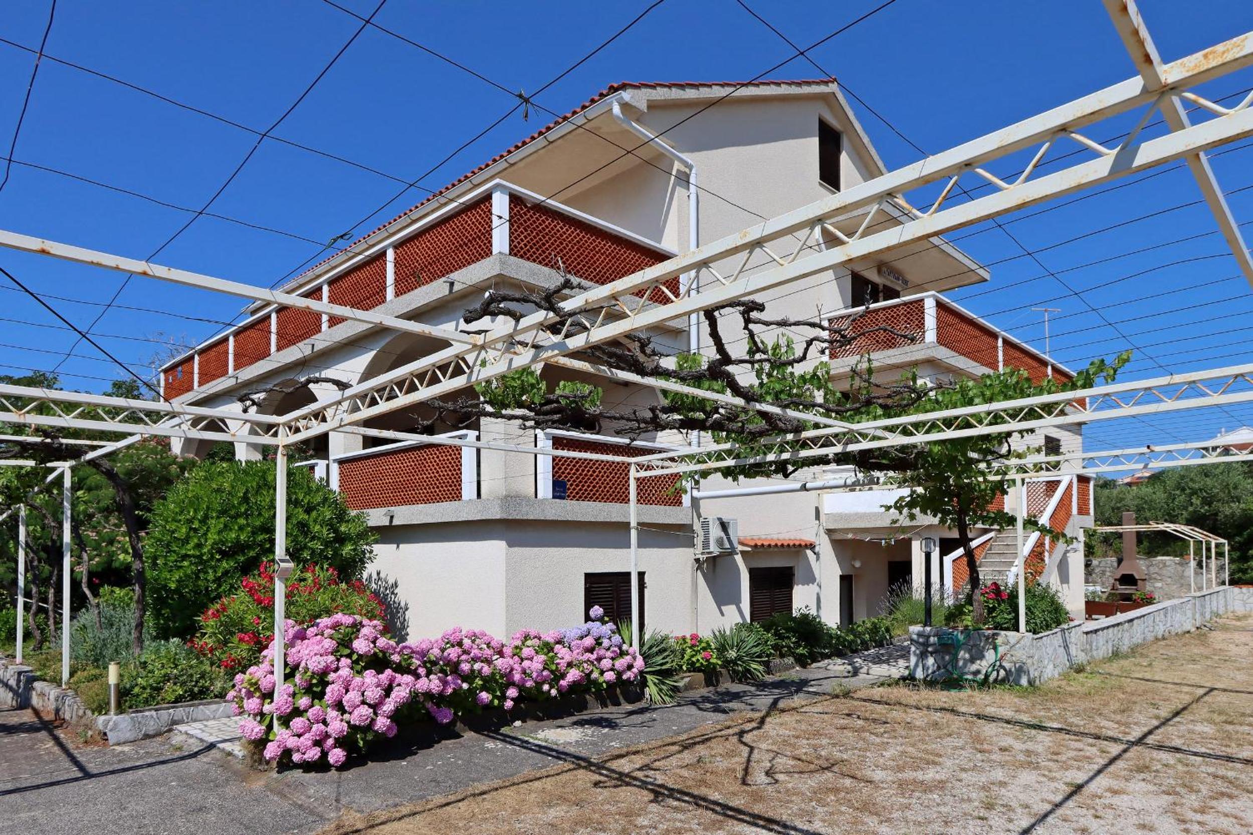 Apartment Sandra