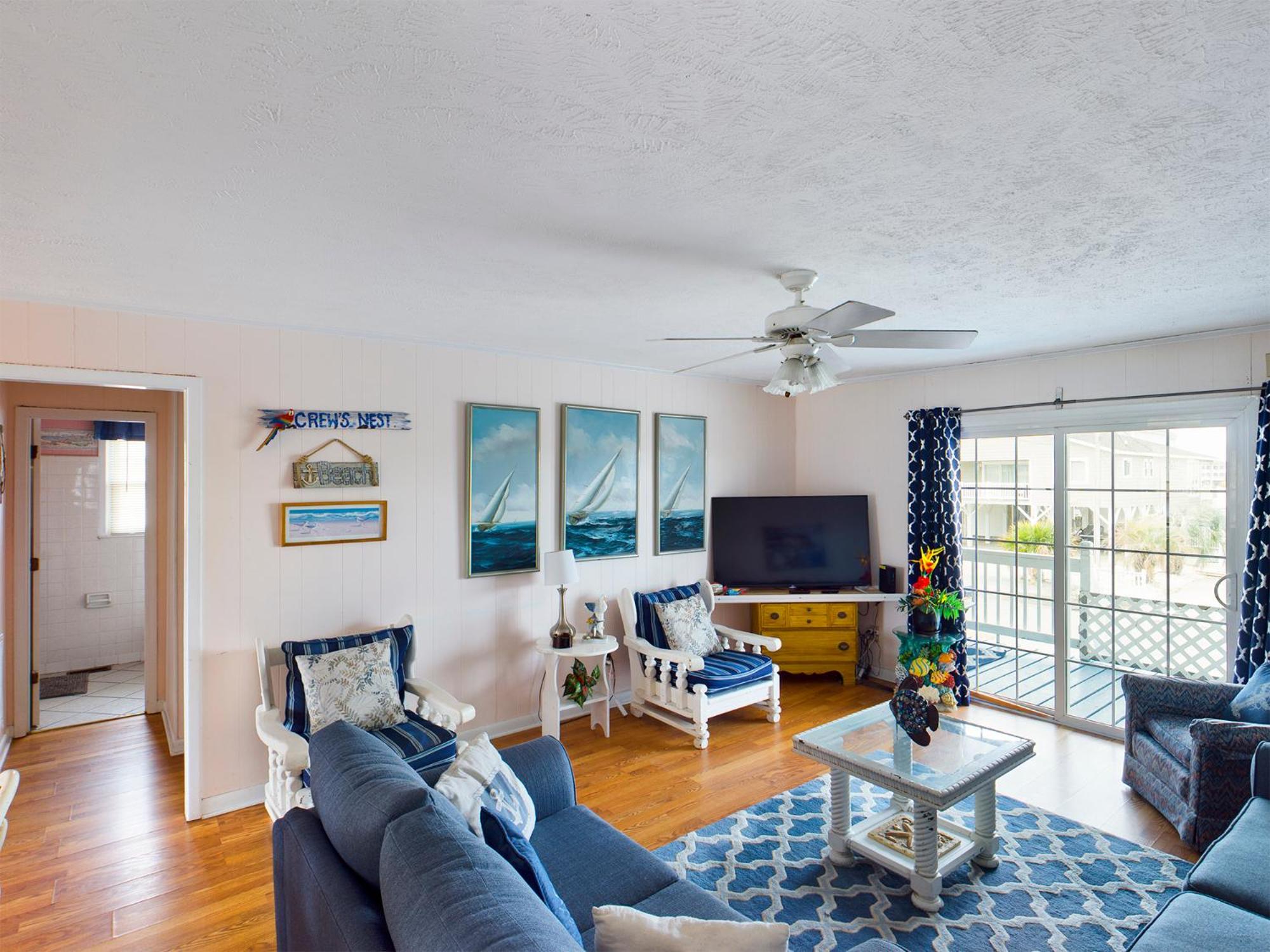 Channel-Front 4BR • Deep Water Views Kayak Fish Dog Friendly • Crew’s Nest