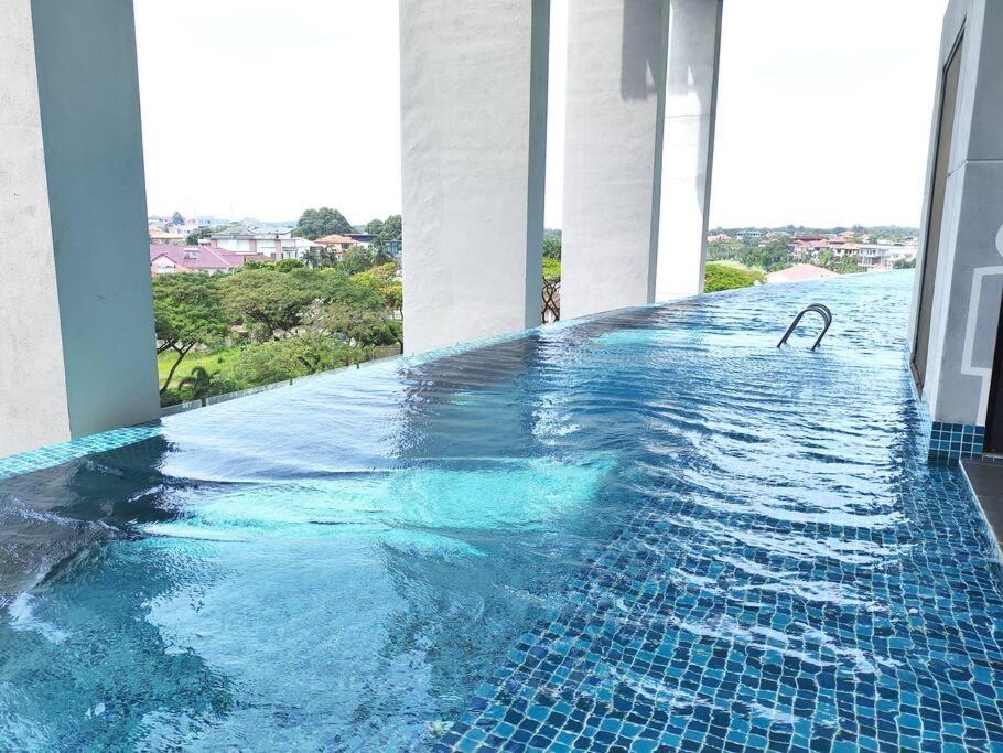 Tropicana Golf view 7pax -1 Utama - Ikea -The Curve photo 6