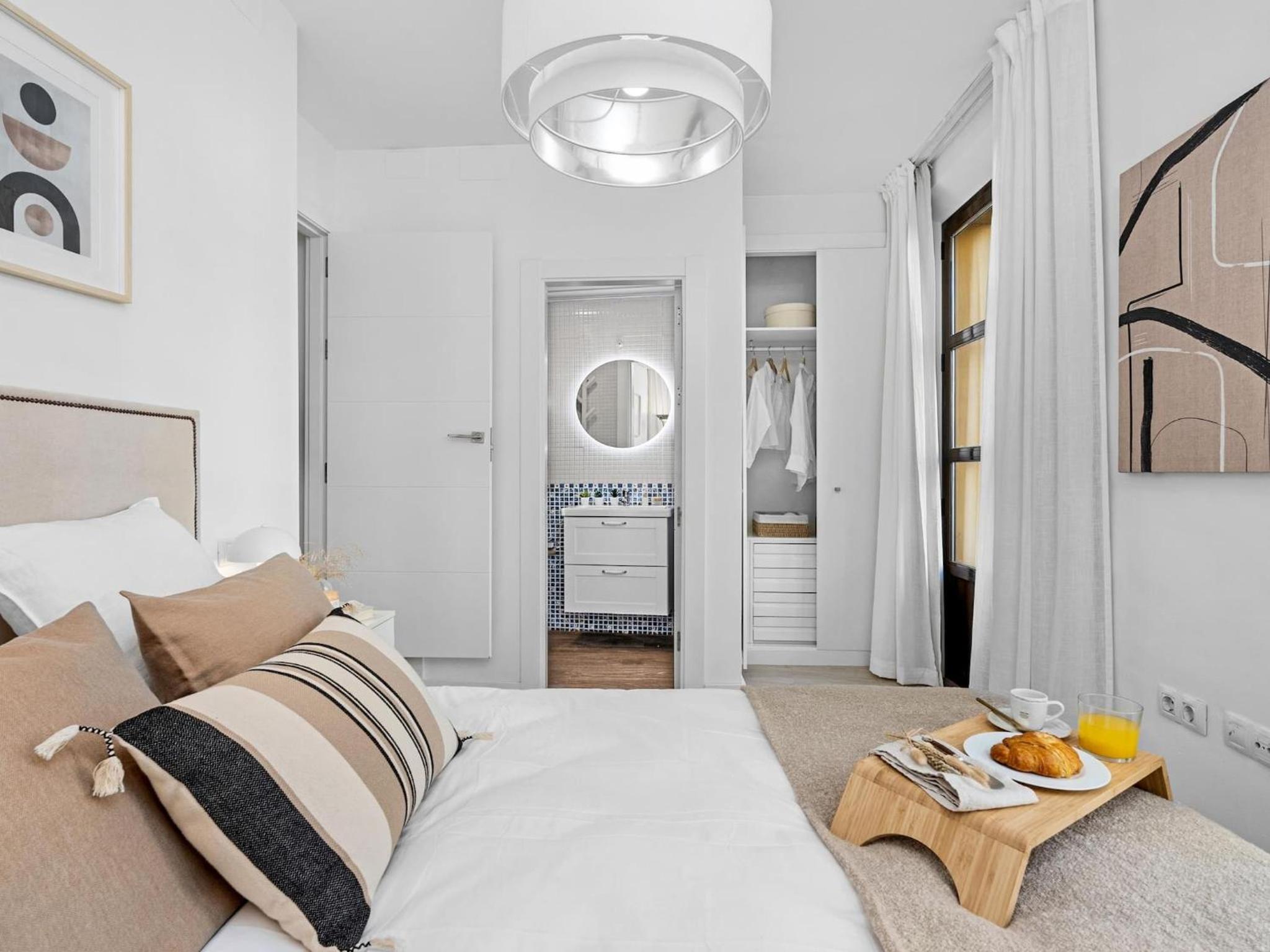 Elegant and Central Location