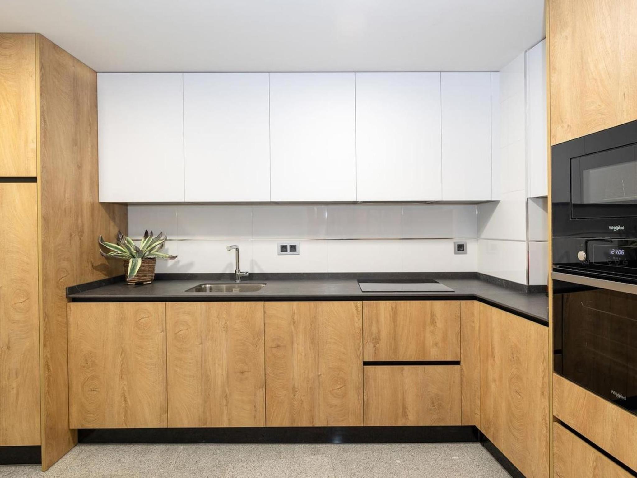 Chezmoihomes Town Hall Apartment 2