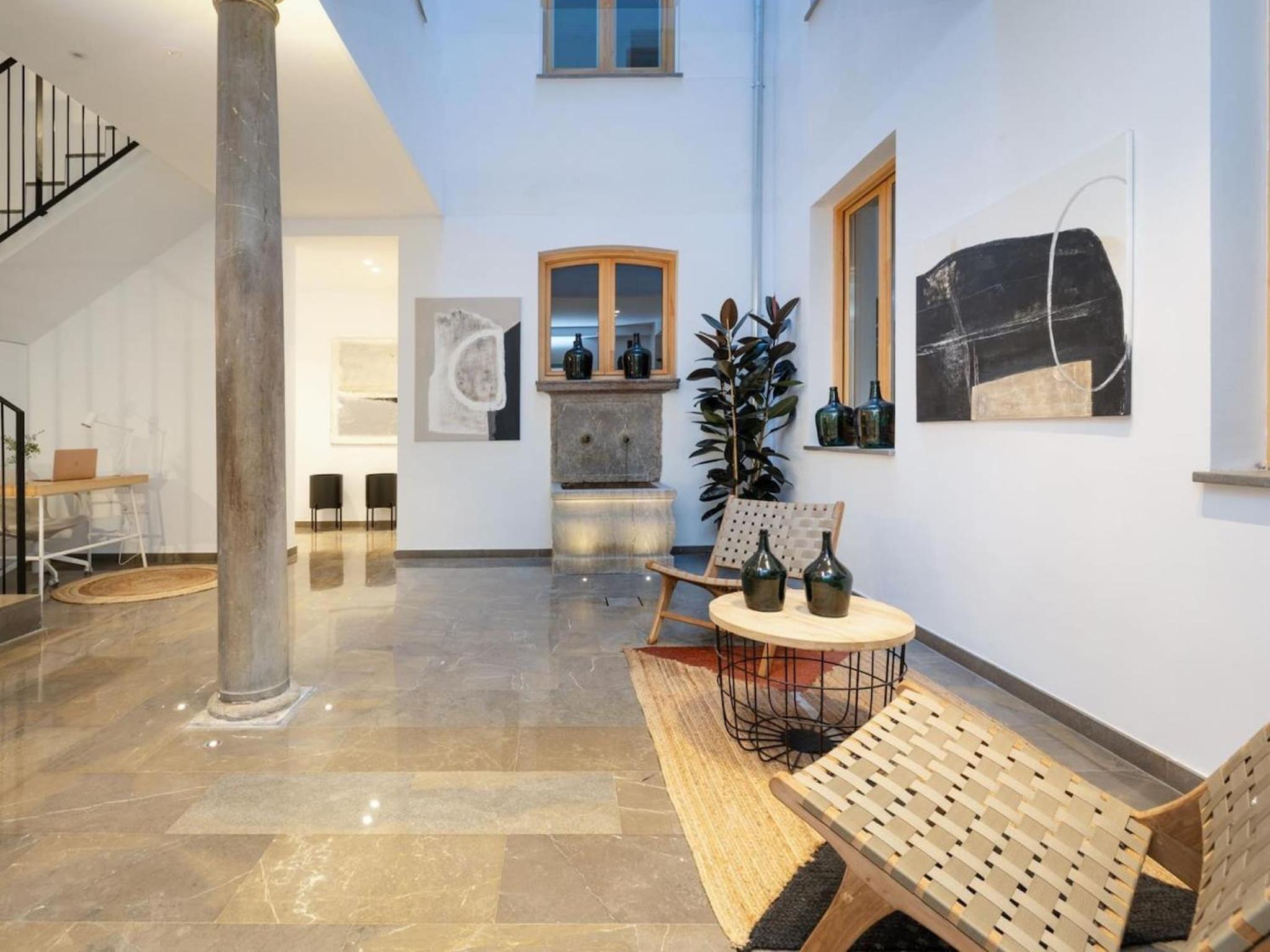 ChezmoiHomes Patio Zahorí