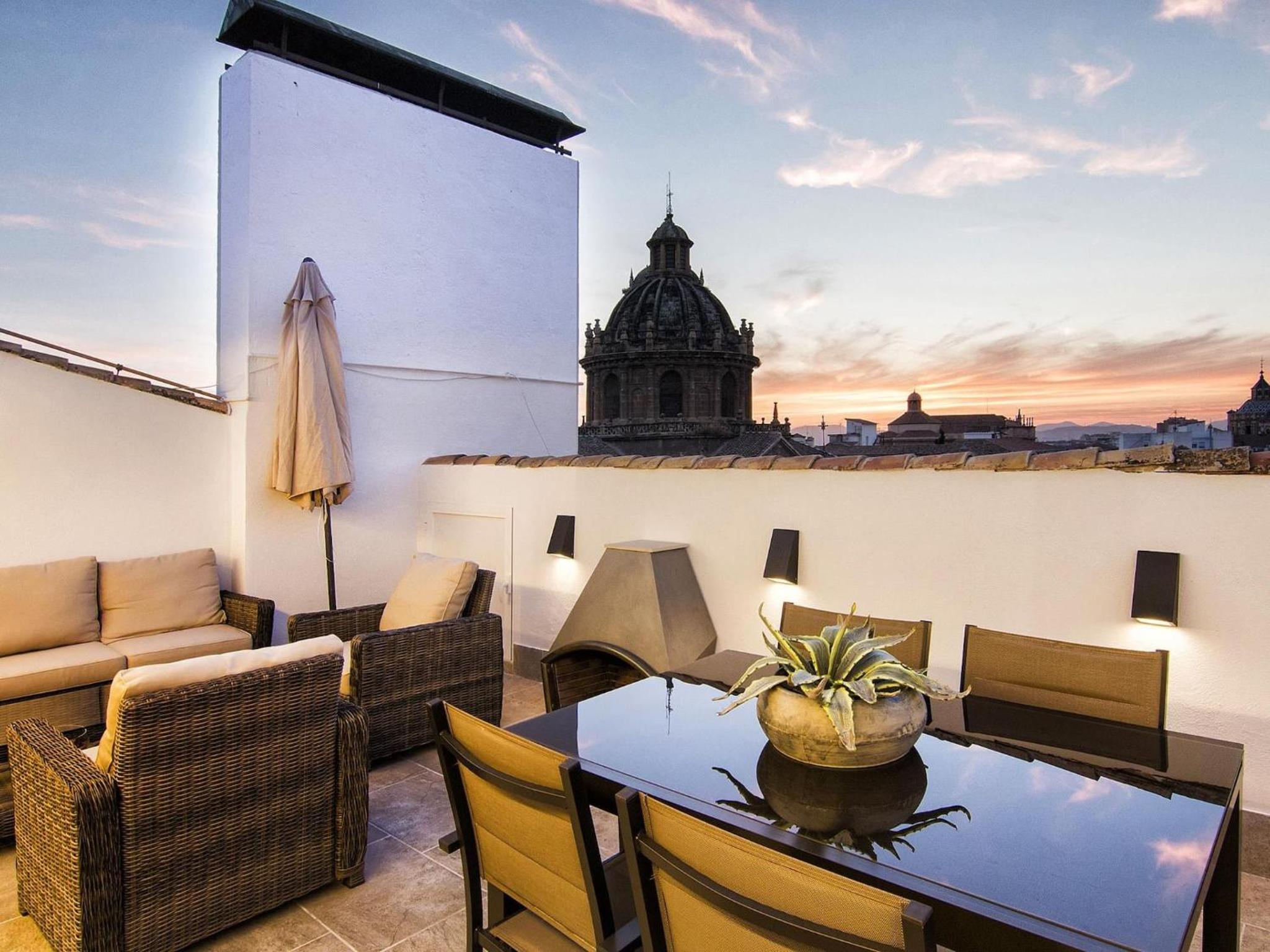 ChezmoiHomes Premium Loft Private Terrace