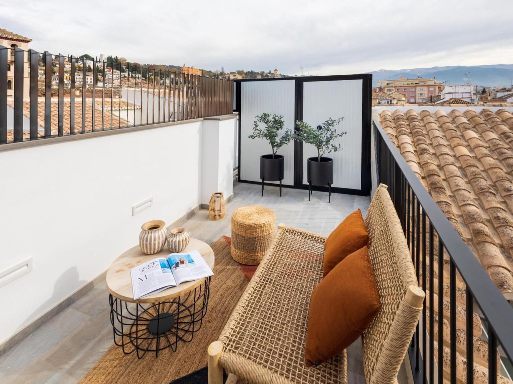 ChezmoiHomes Patio Zahorí