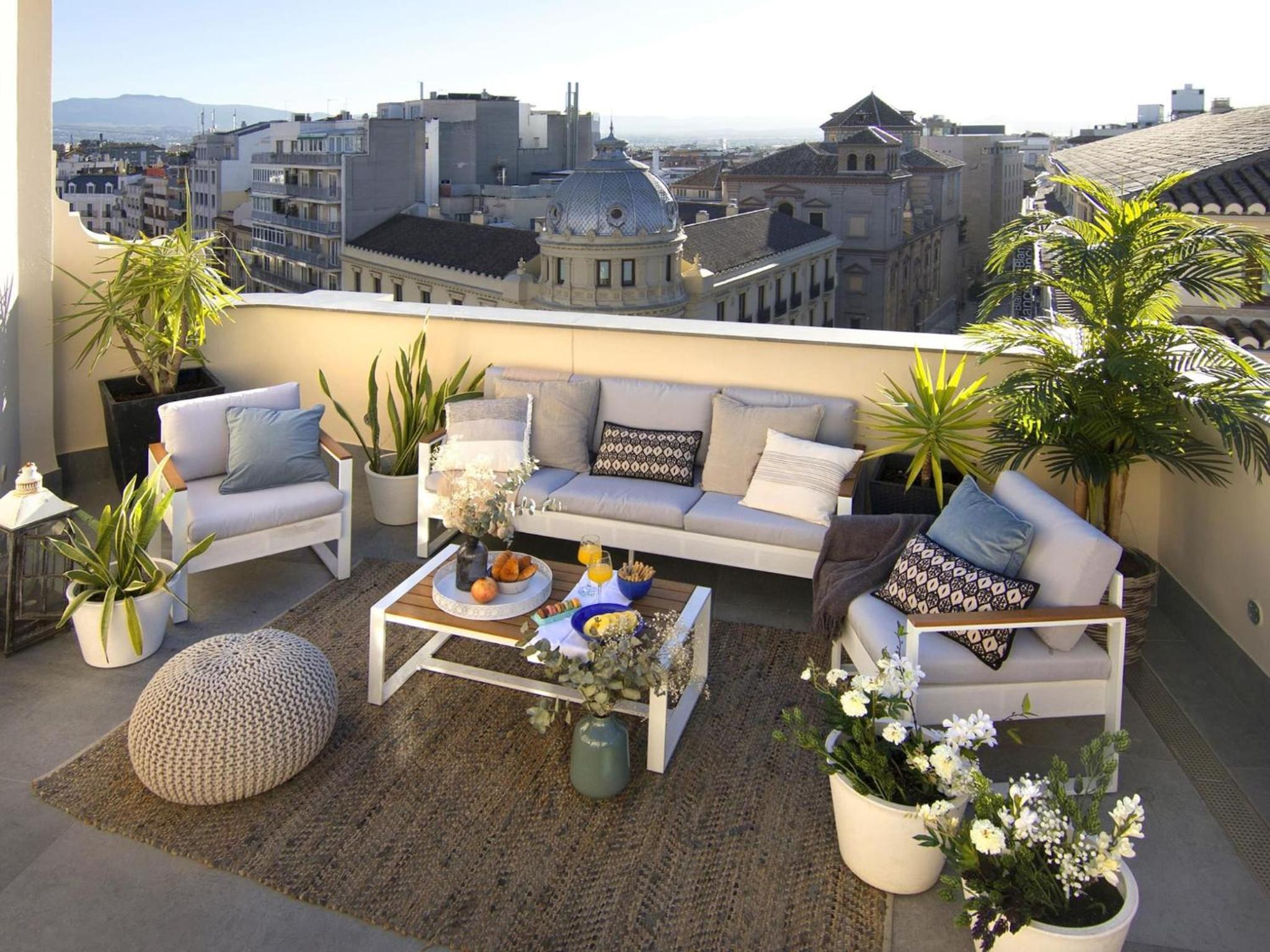 ChezmoiHomes Reyes Catolicos Penthouse