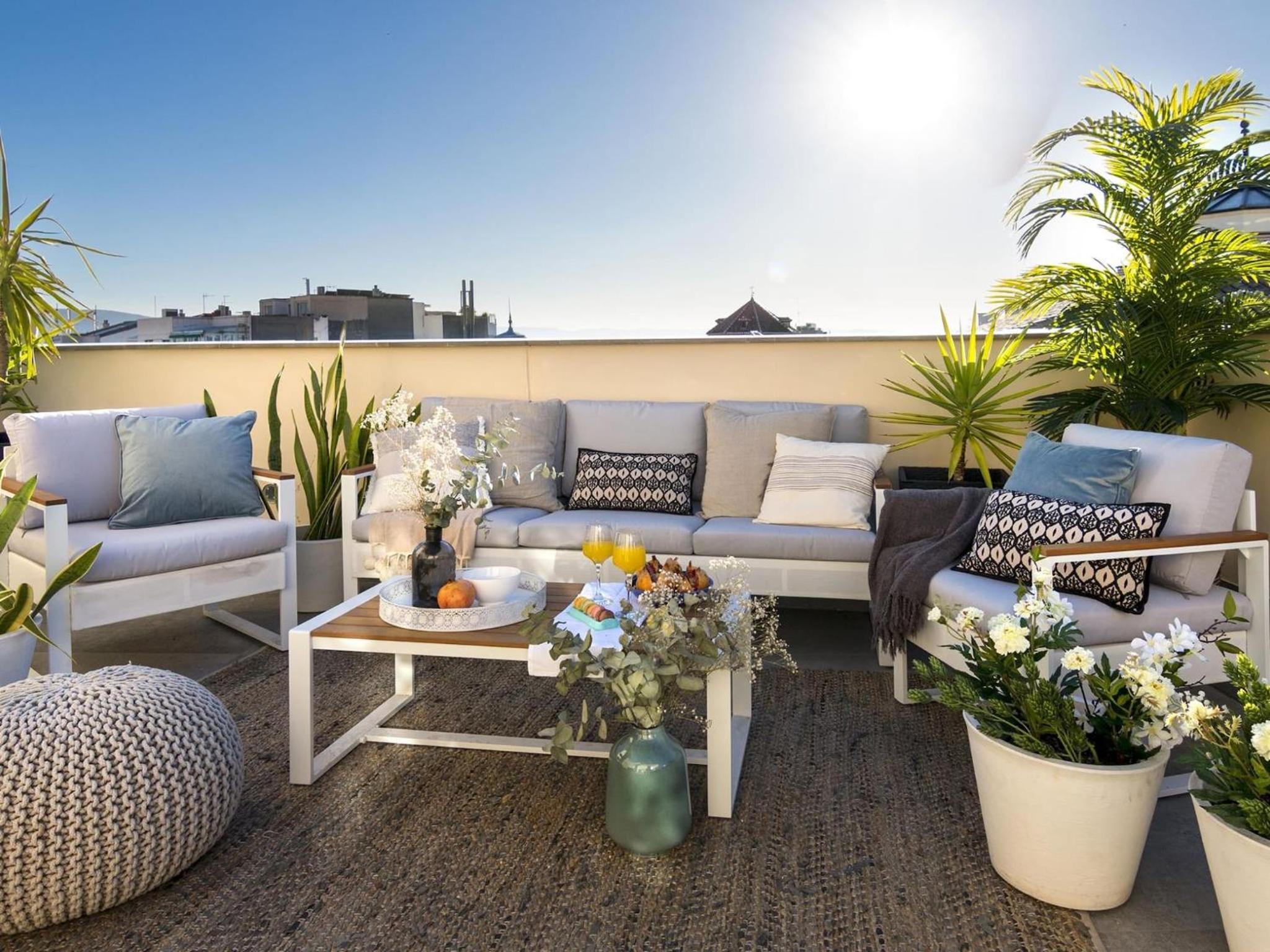 ChezmoiHomes Reyes Catolicos Penthouse