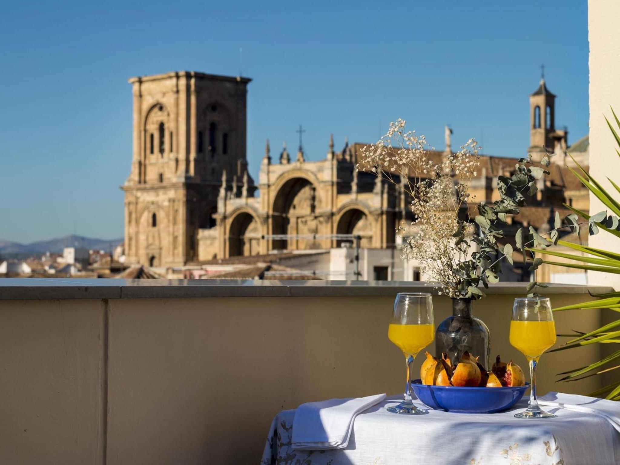 ChezmoiHomes Reyes Catolicos Penthouse