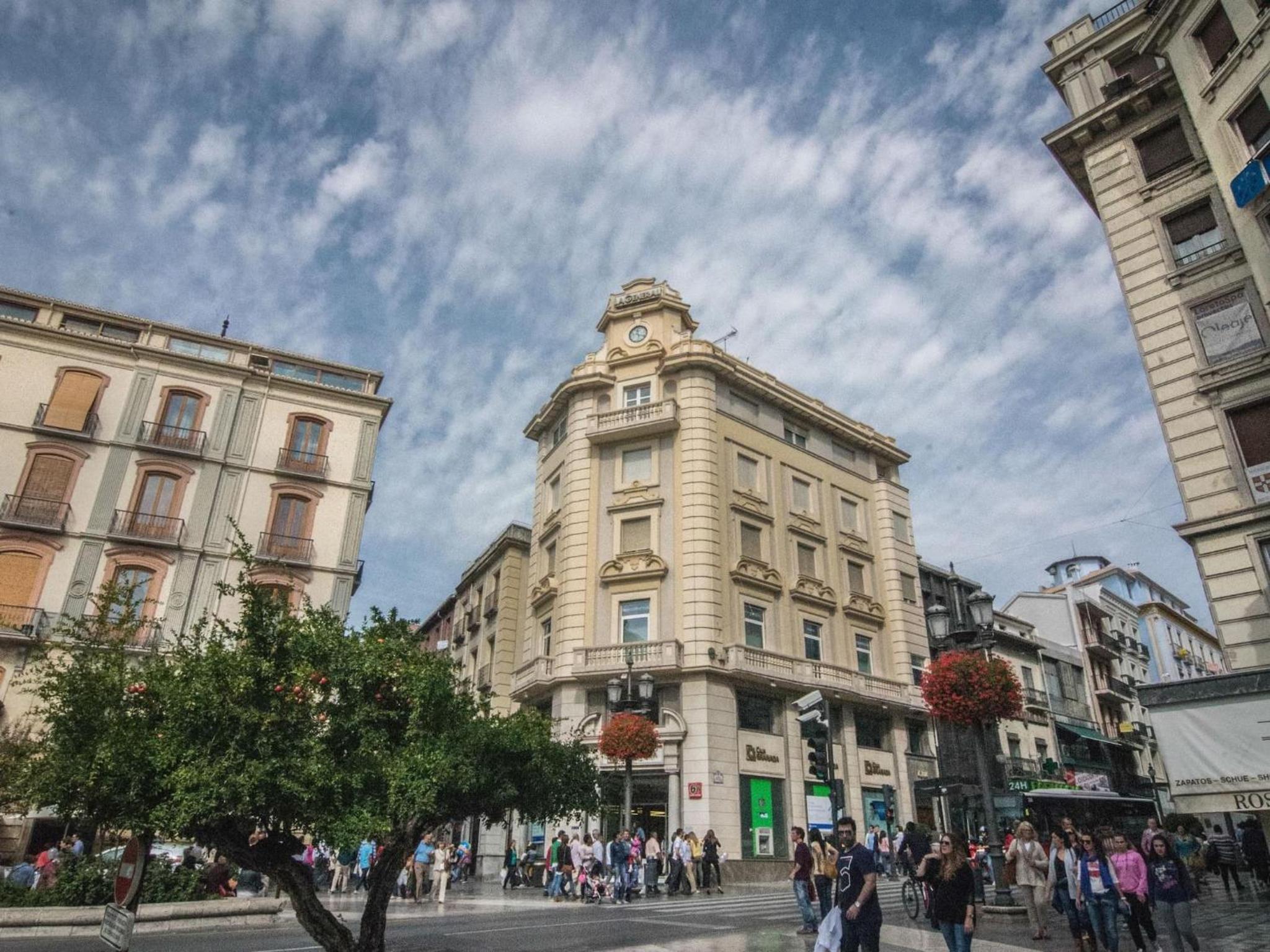 ChezmoiHomes Reyes Catolicos Penthouse