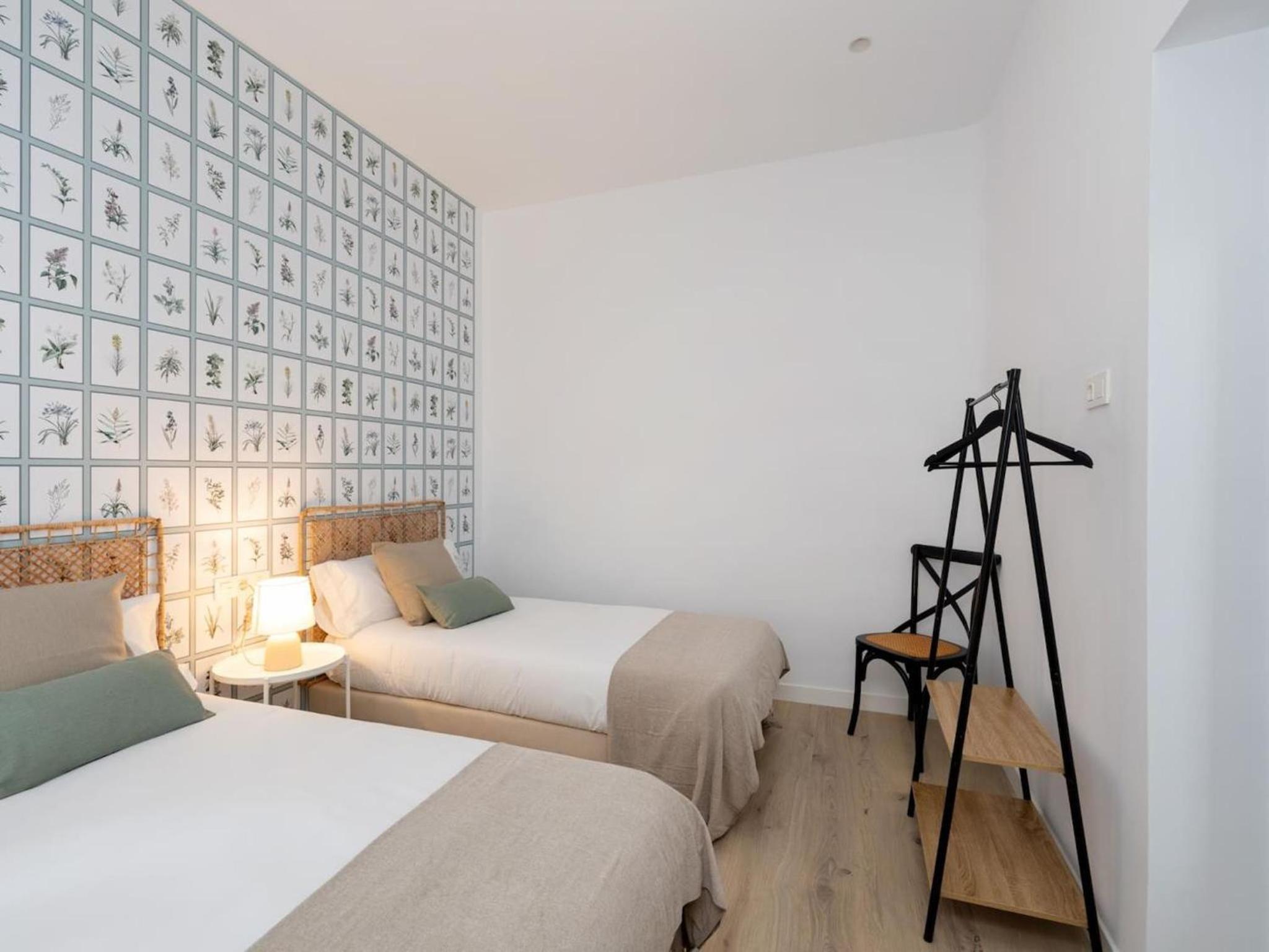 Bright and Elegant Gran Via apartments