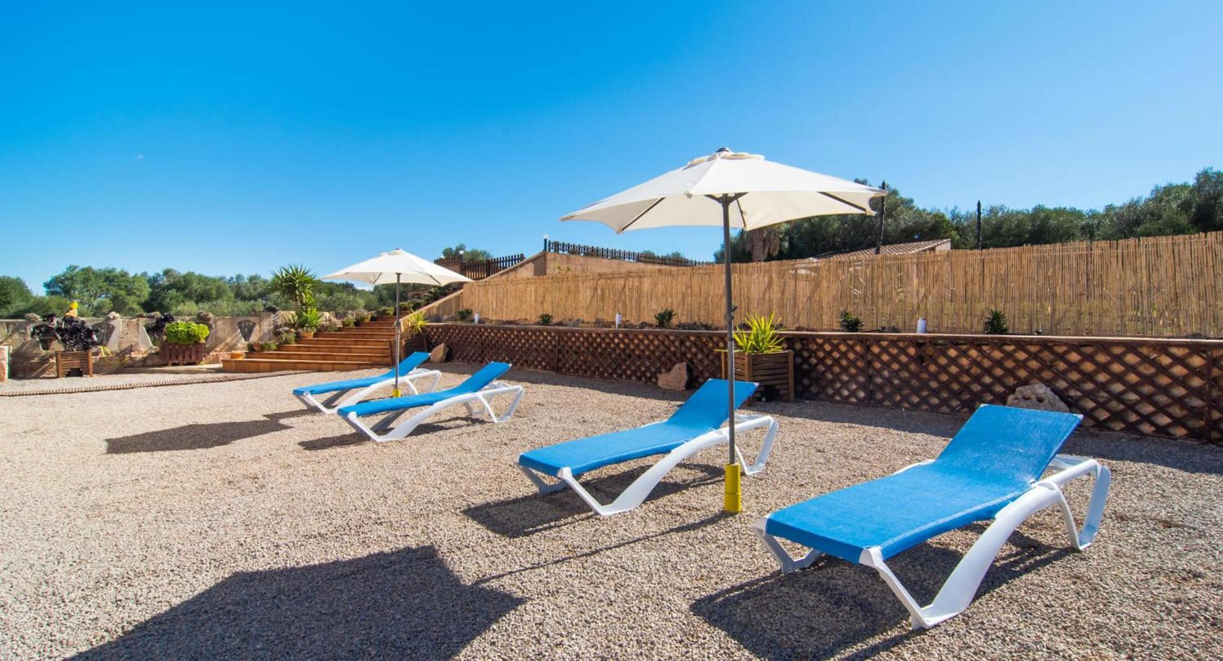 Villa en Campos con piscina privada