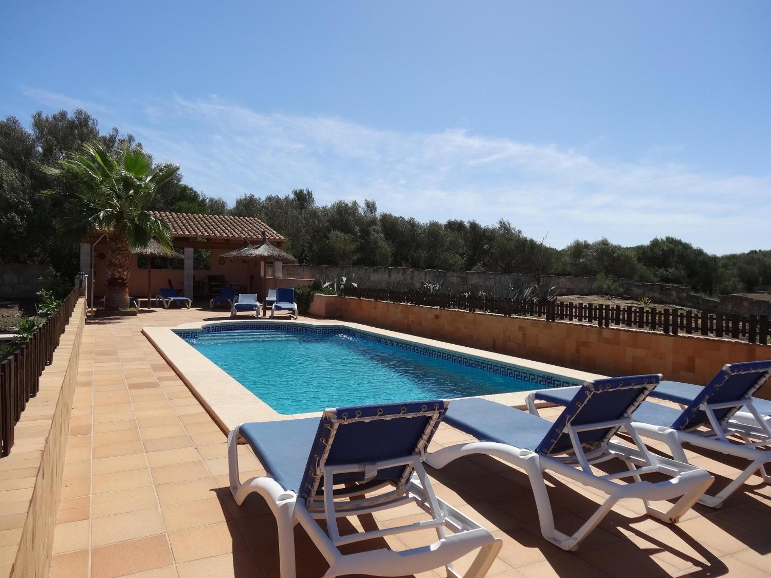 Villa en Campos con piscina privada