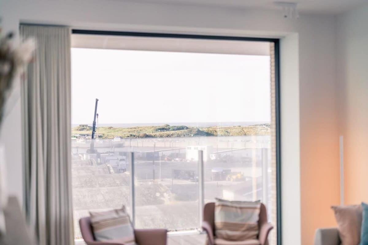 Casiola - Modern new apartment with pool access and parking