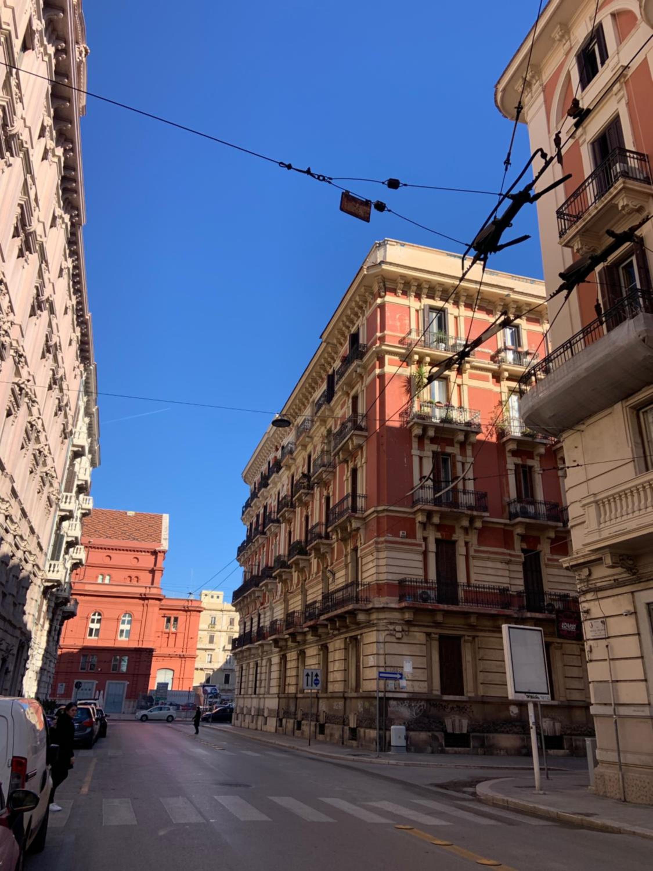 Bari Downtown Luxury Apartment