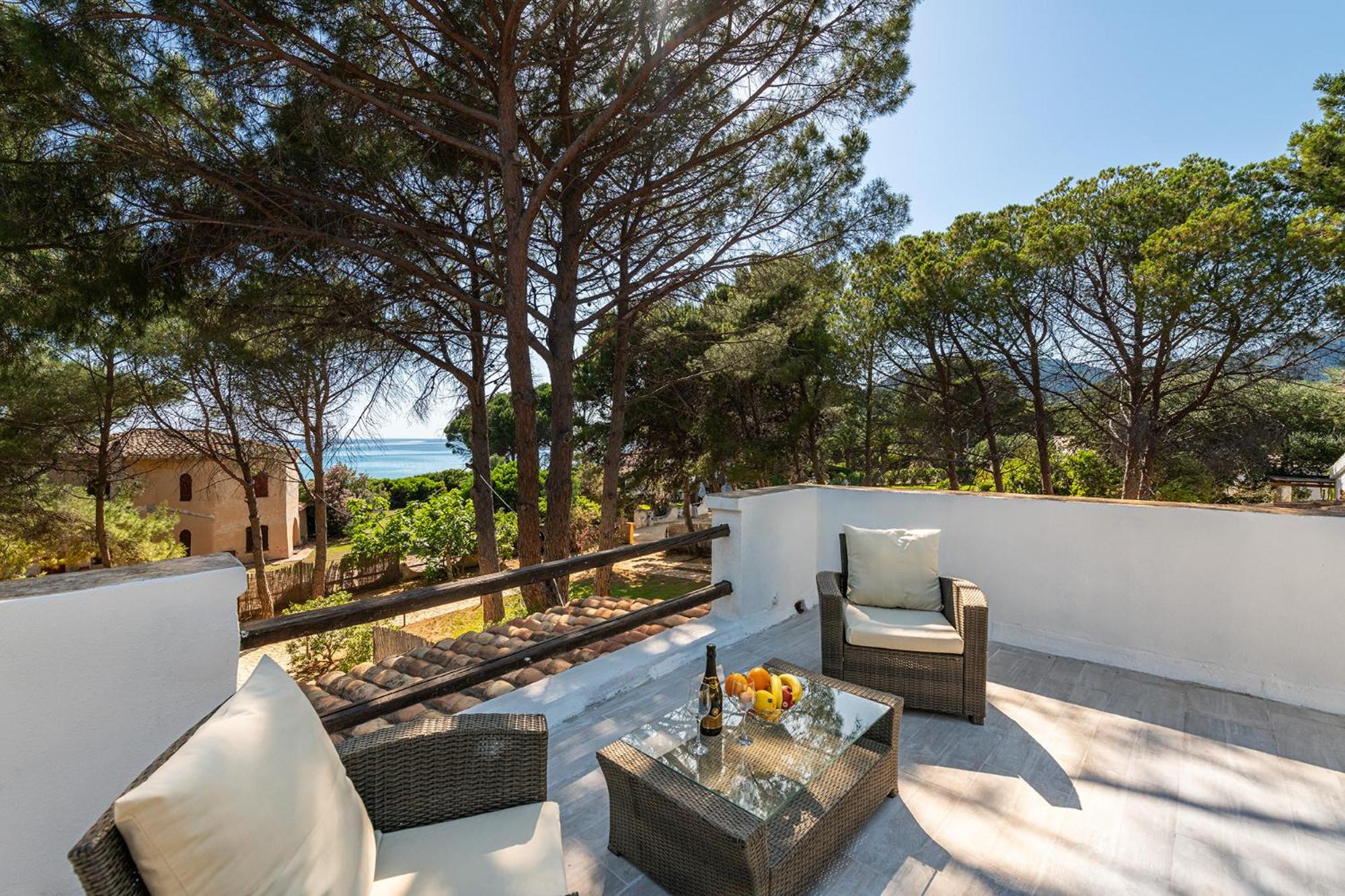 Elegante Villa a 30 m dalla bellissima spiaggia di Campulongu Villasimius photo 4