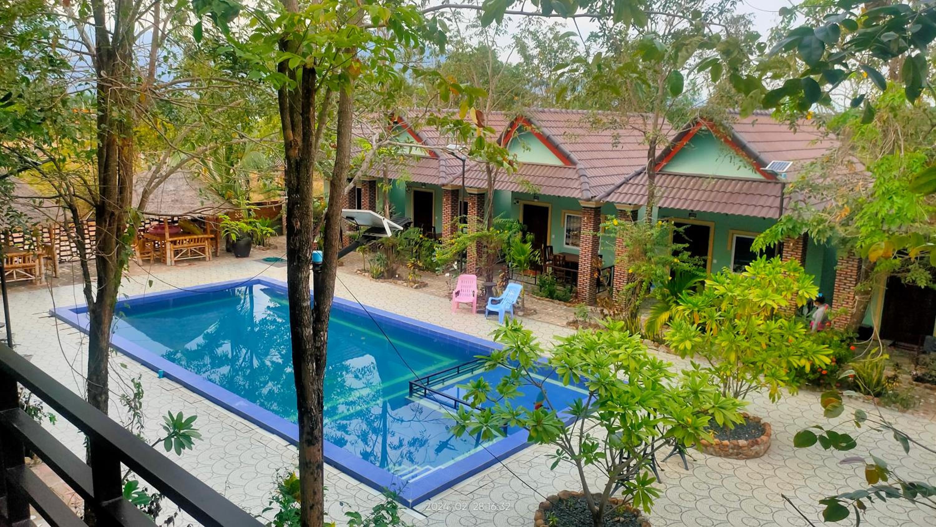 Mabuhay Guesthouse Kampot view 4
