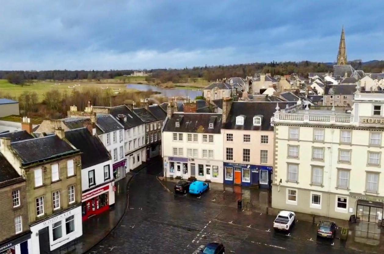 Home in Kelso Scottish Borders view 4