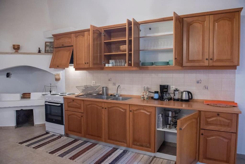 Maisonette Danai next to the sea