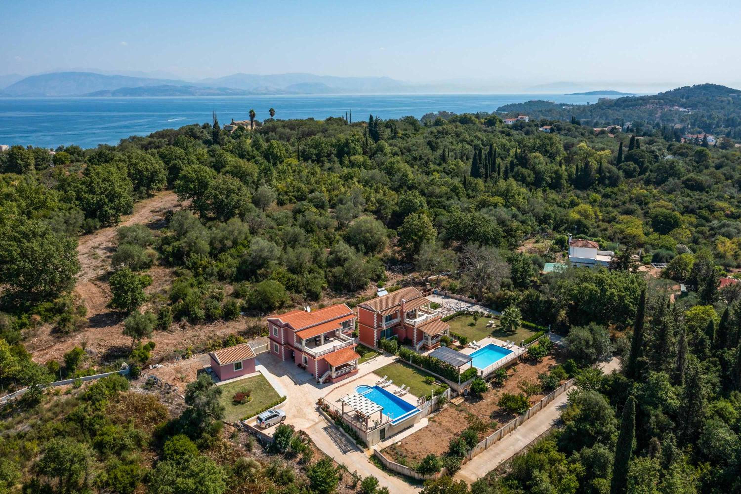 Villa Mirela Mikri view 3
