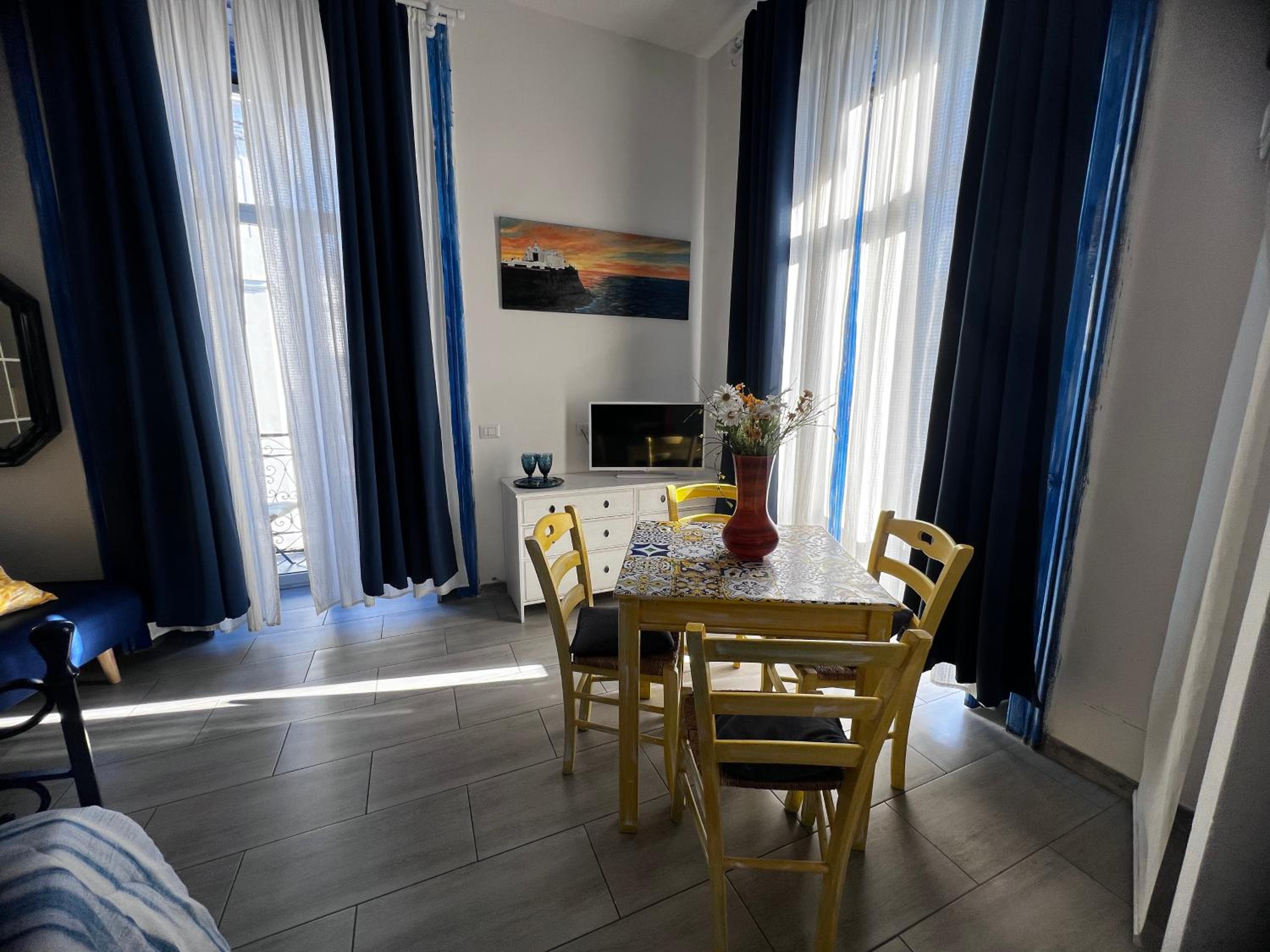 Napoli Da Vivere Suites Giudecca