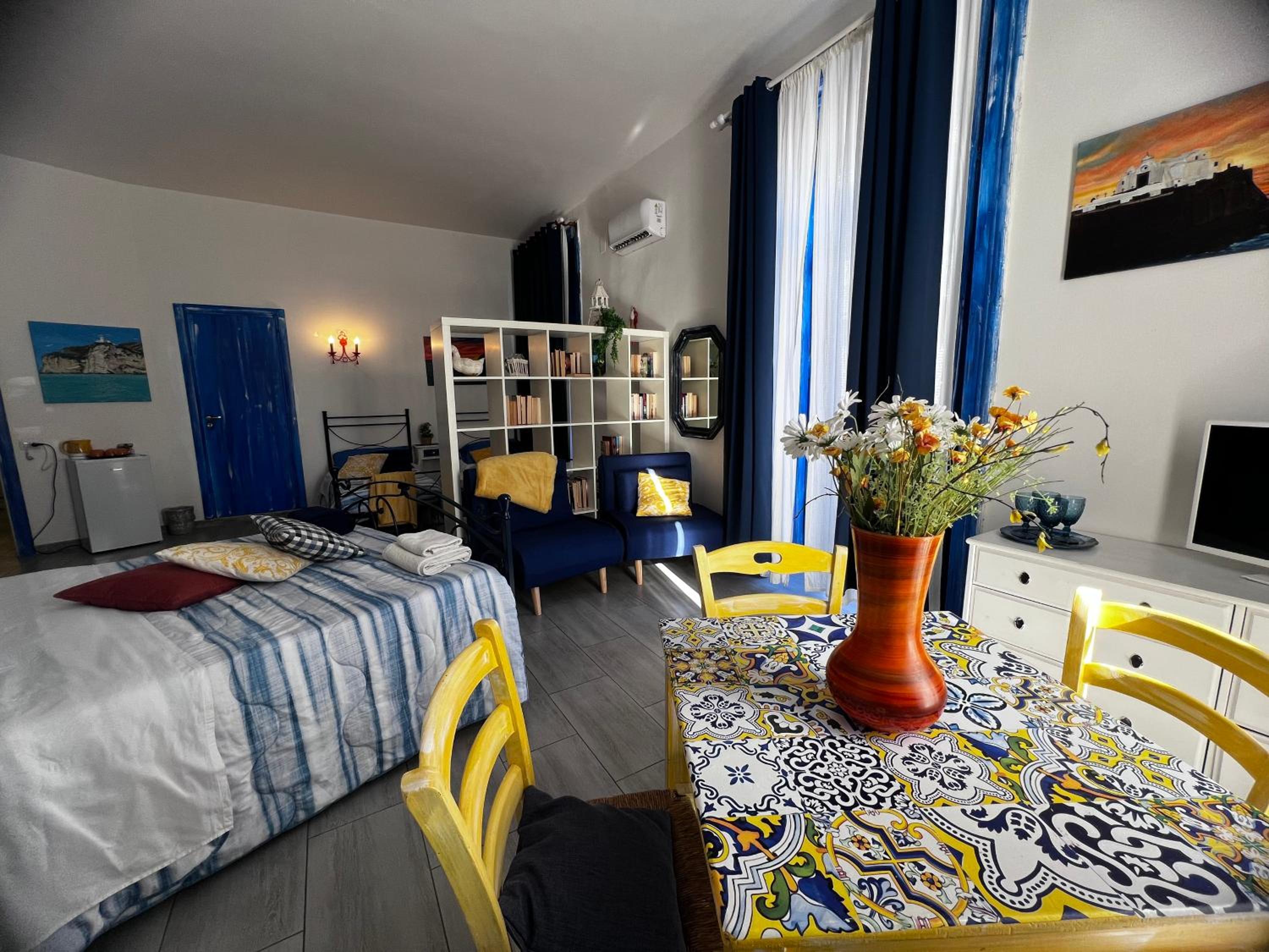 Napoli Da Vivere Suites Giudecca